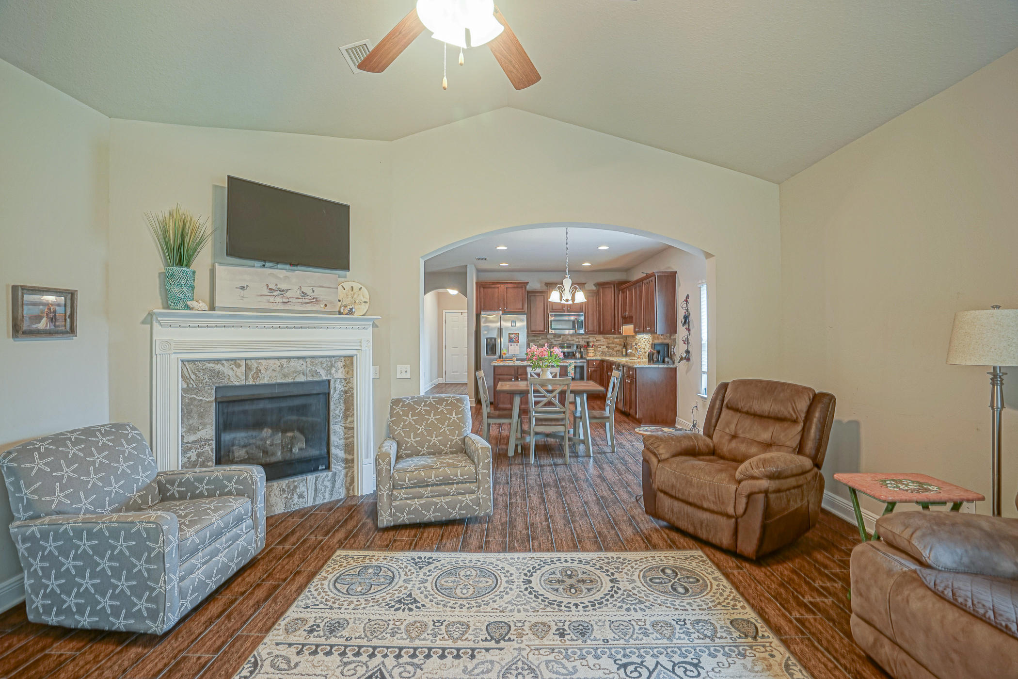 HAMMOCK BAY - Residential