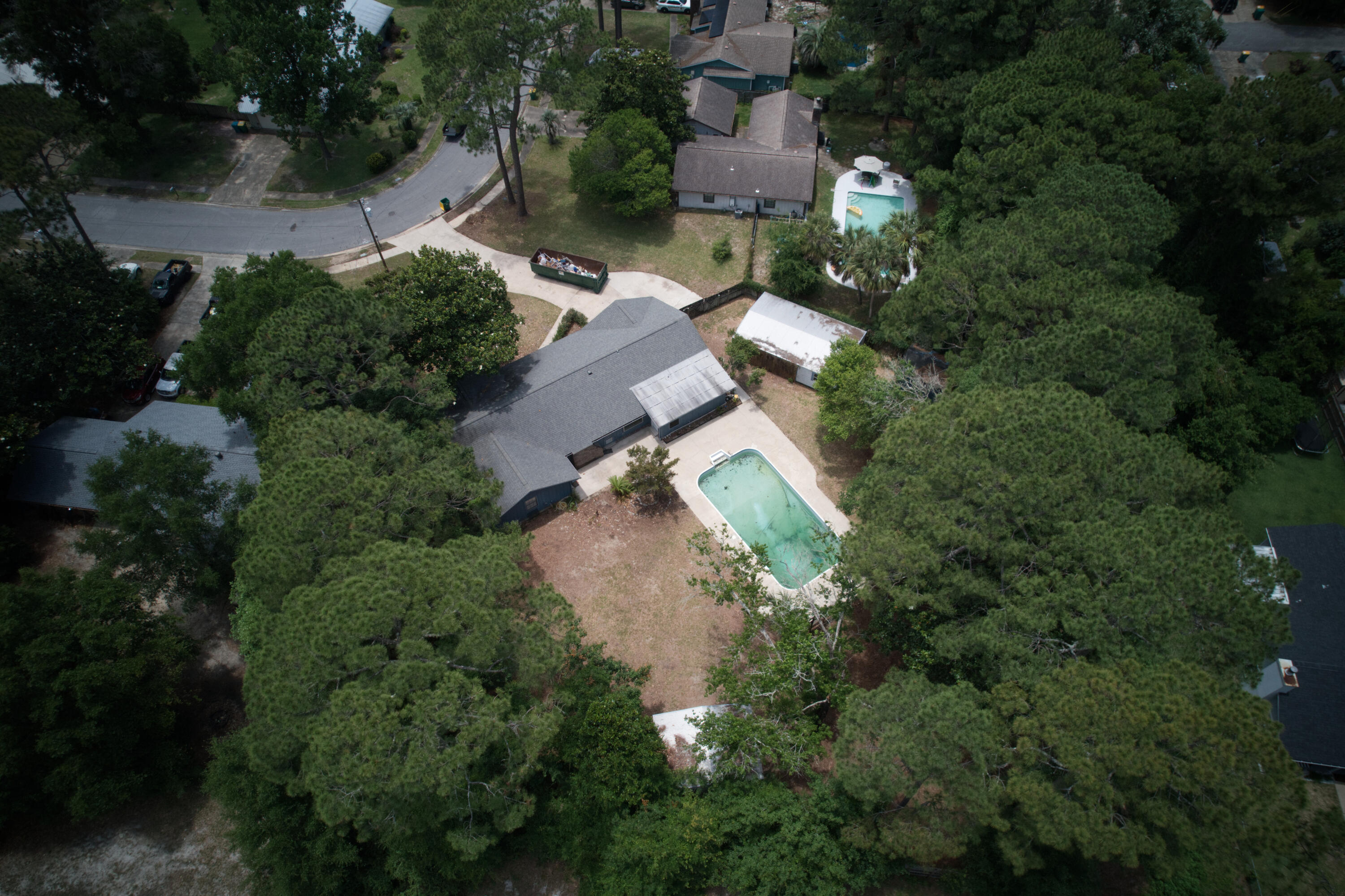 PINEWOOD ESTATES - Residential