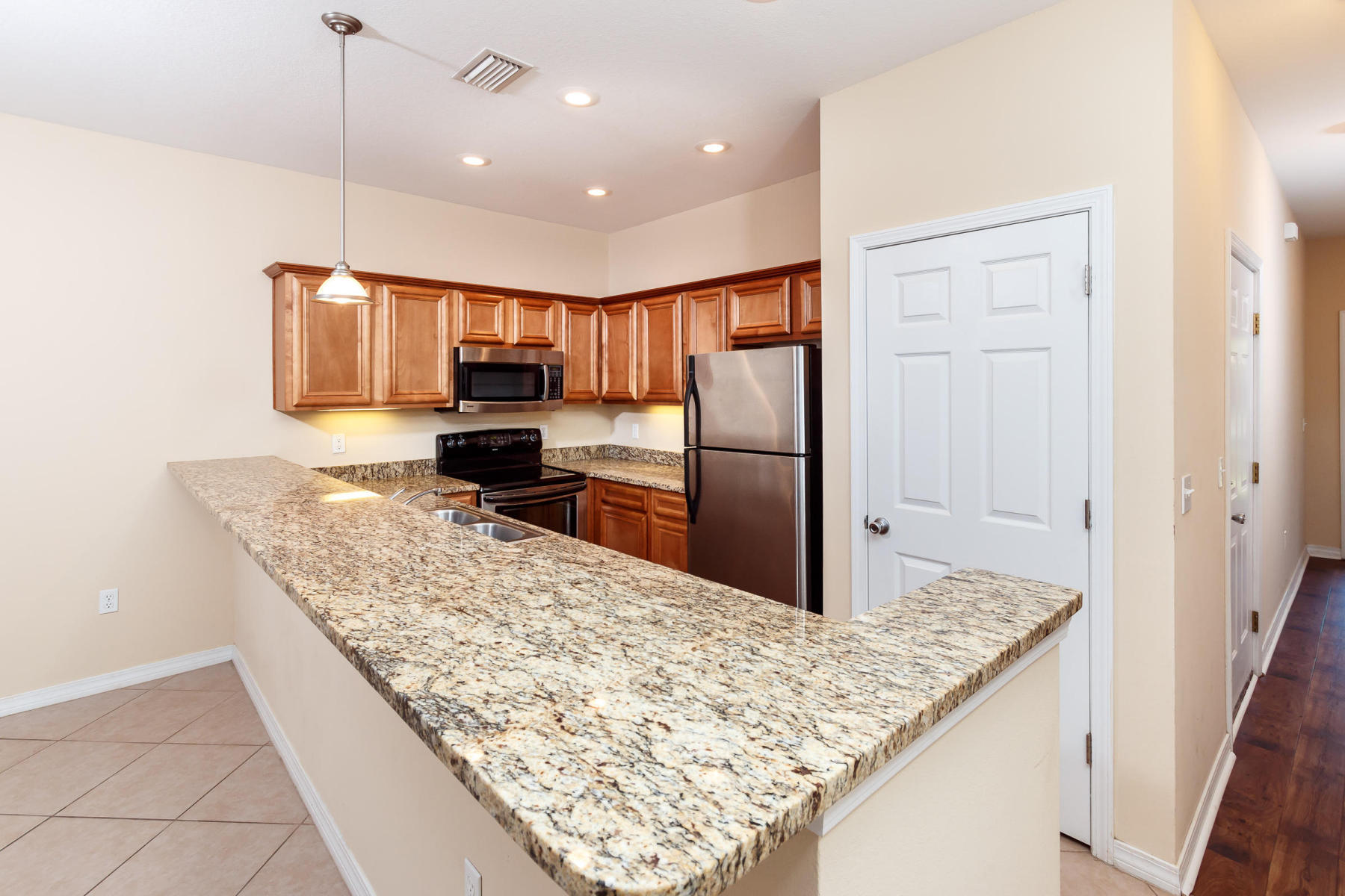 FAIRVIEW HEIGHTS - Residential Lease