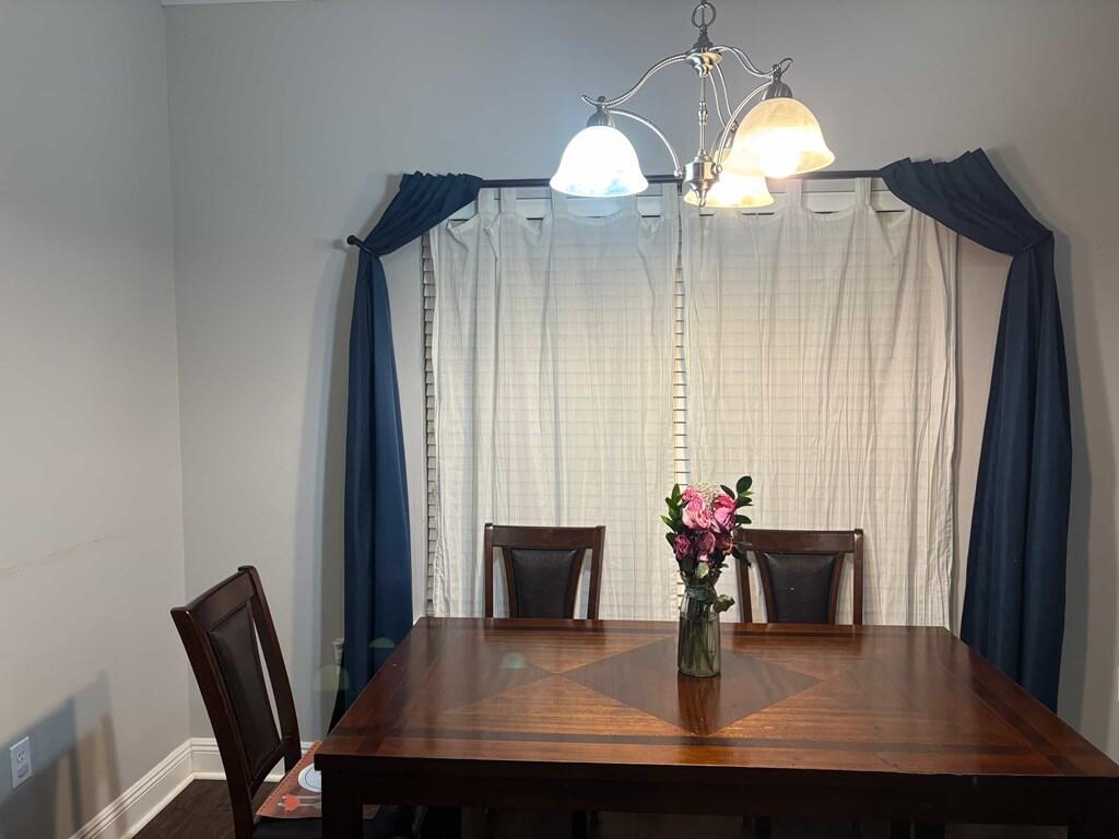 ROLLING RIDGE S/D - Residential Lease