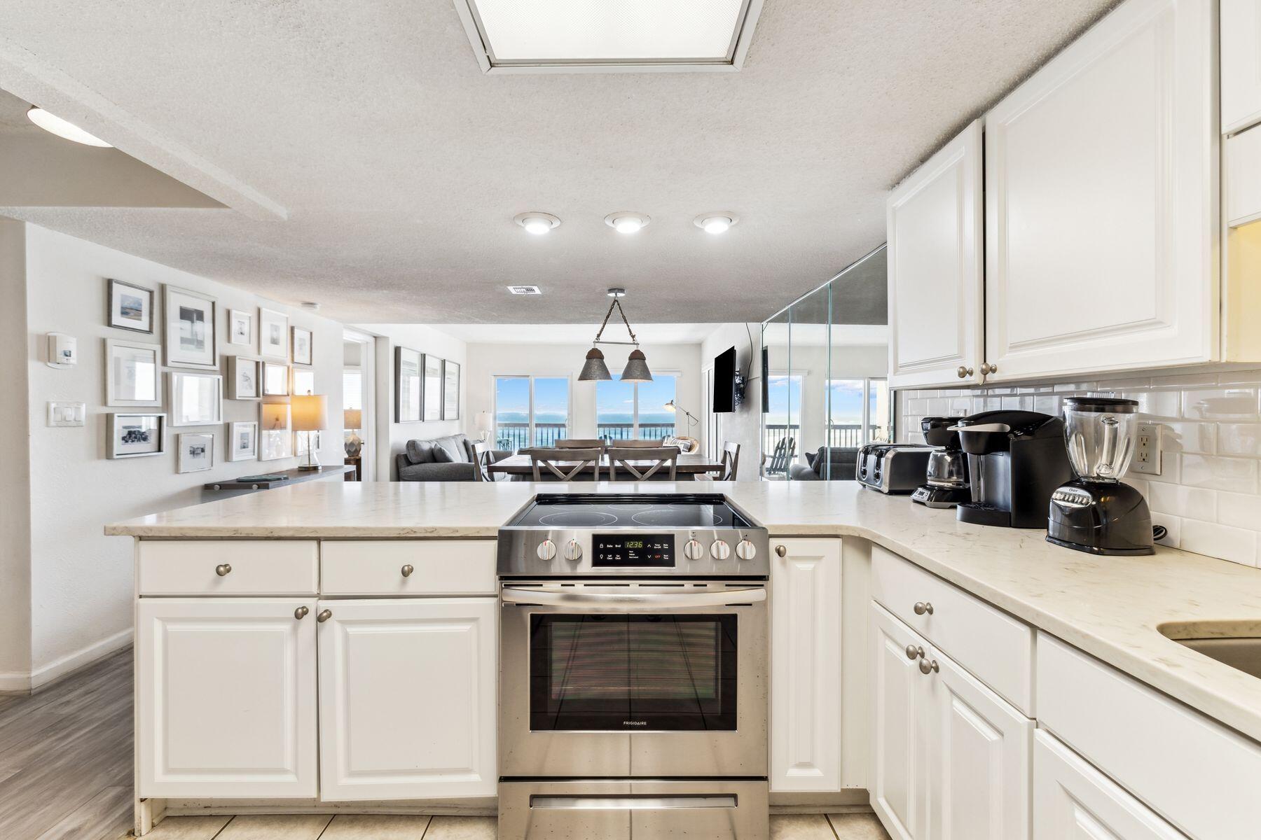 PINNACLE PORT - Residential