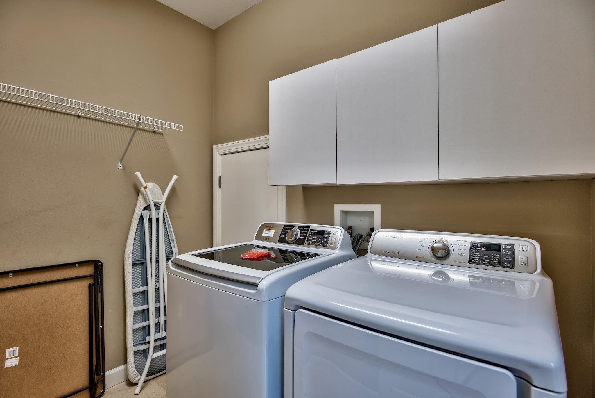 CRYSTAL LAKE PHASE II - Residential