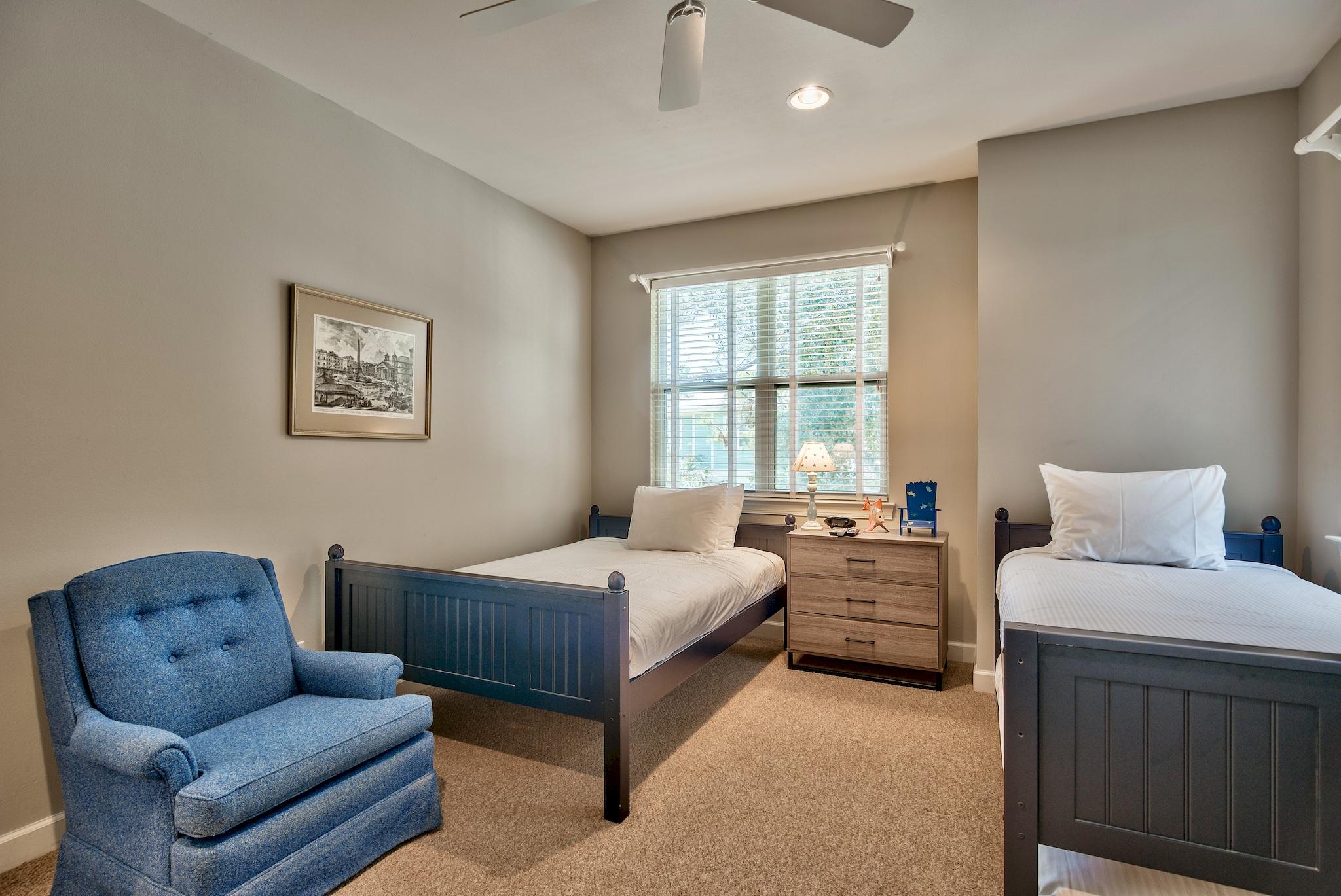 CRYSTAL LAKE PHASE II - Residential