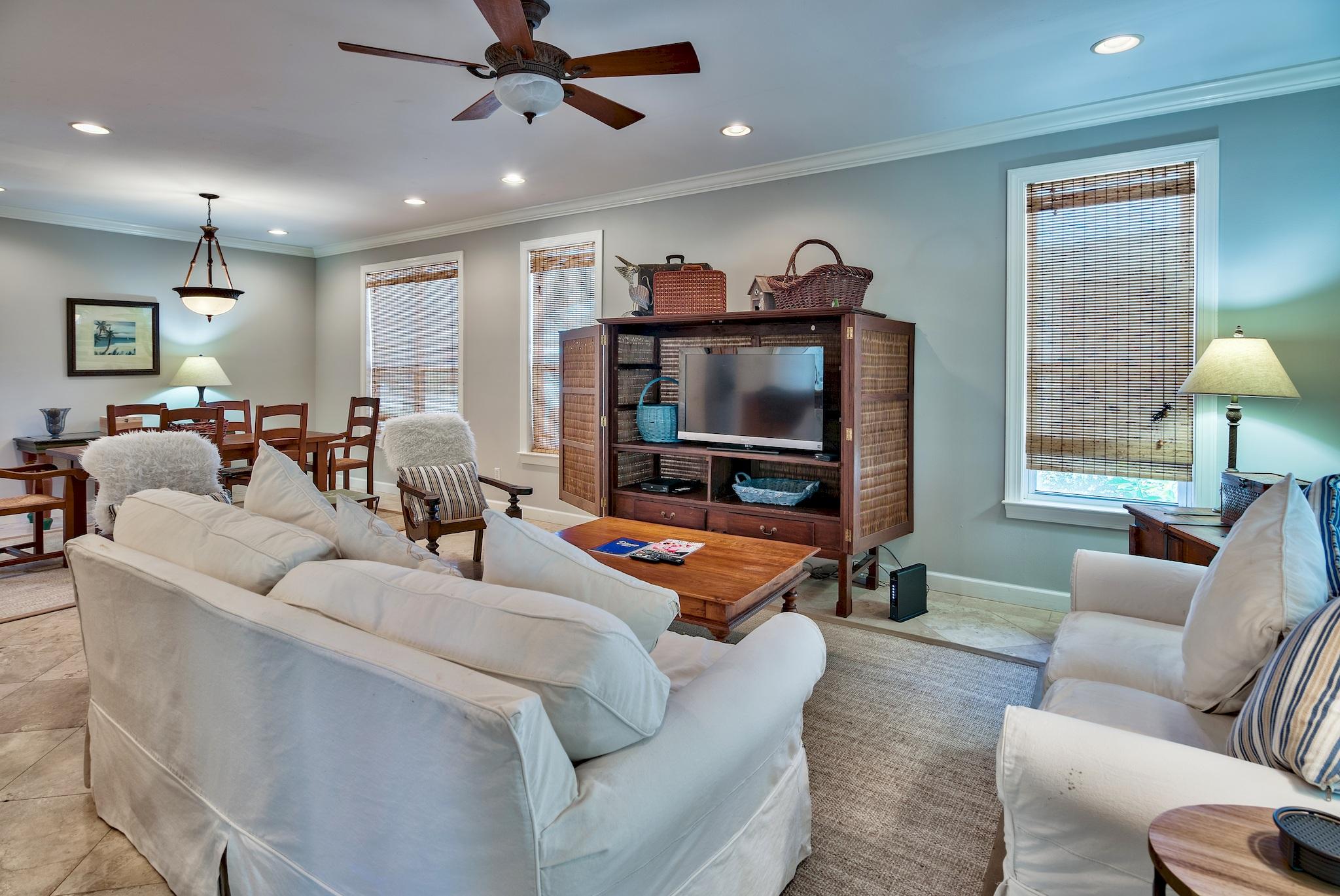 CRYSTAL LAKE PHASE II - Residential