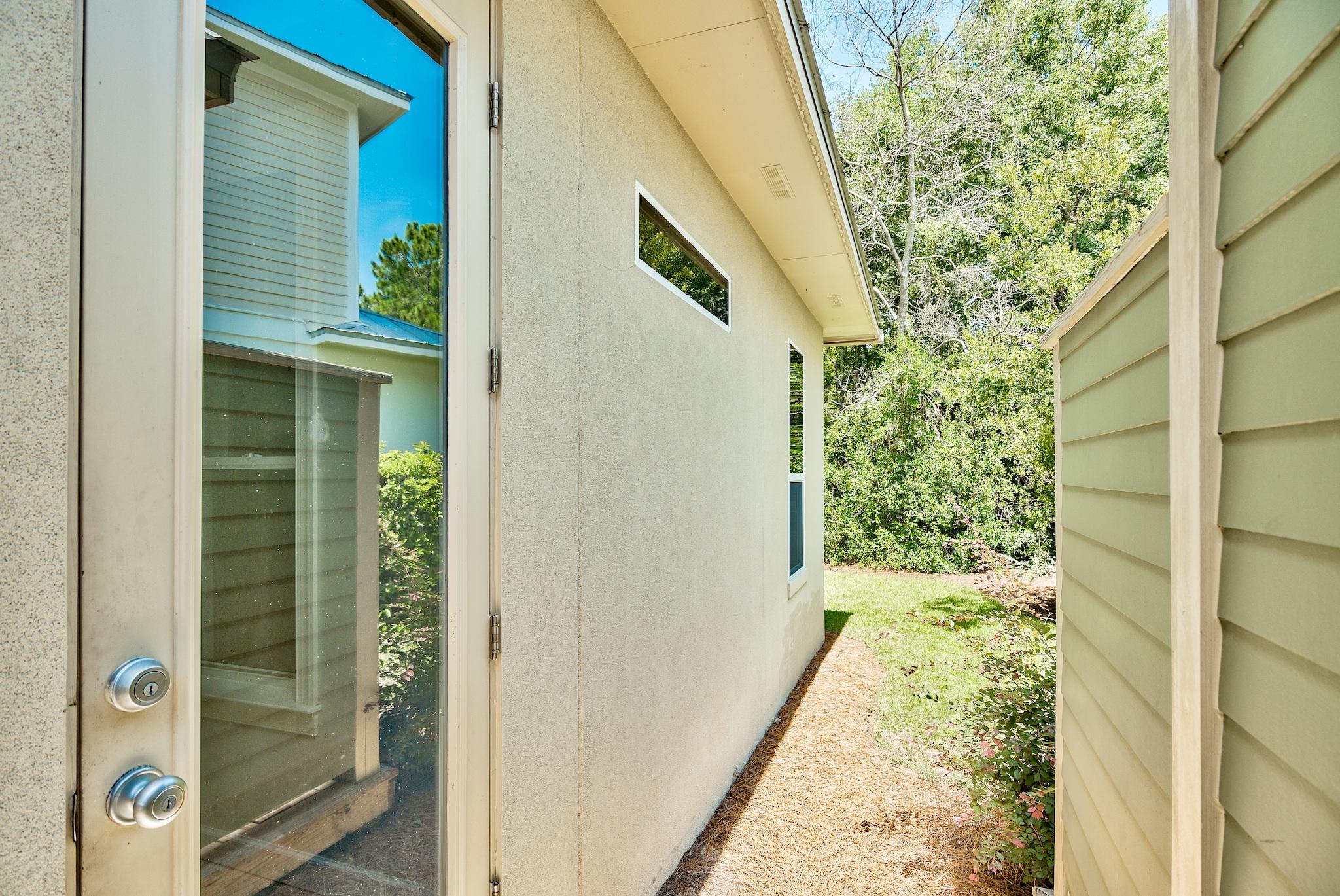 CRYSTAL LAKE PHASE II - Residential