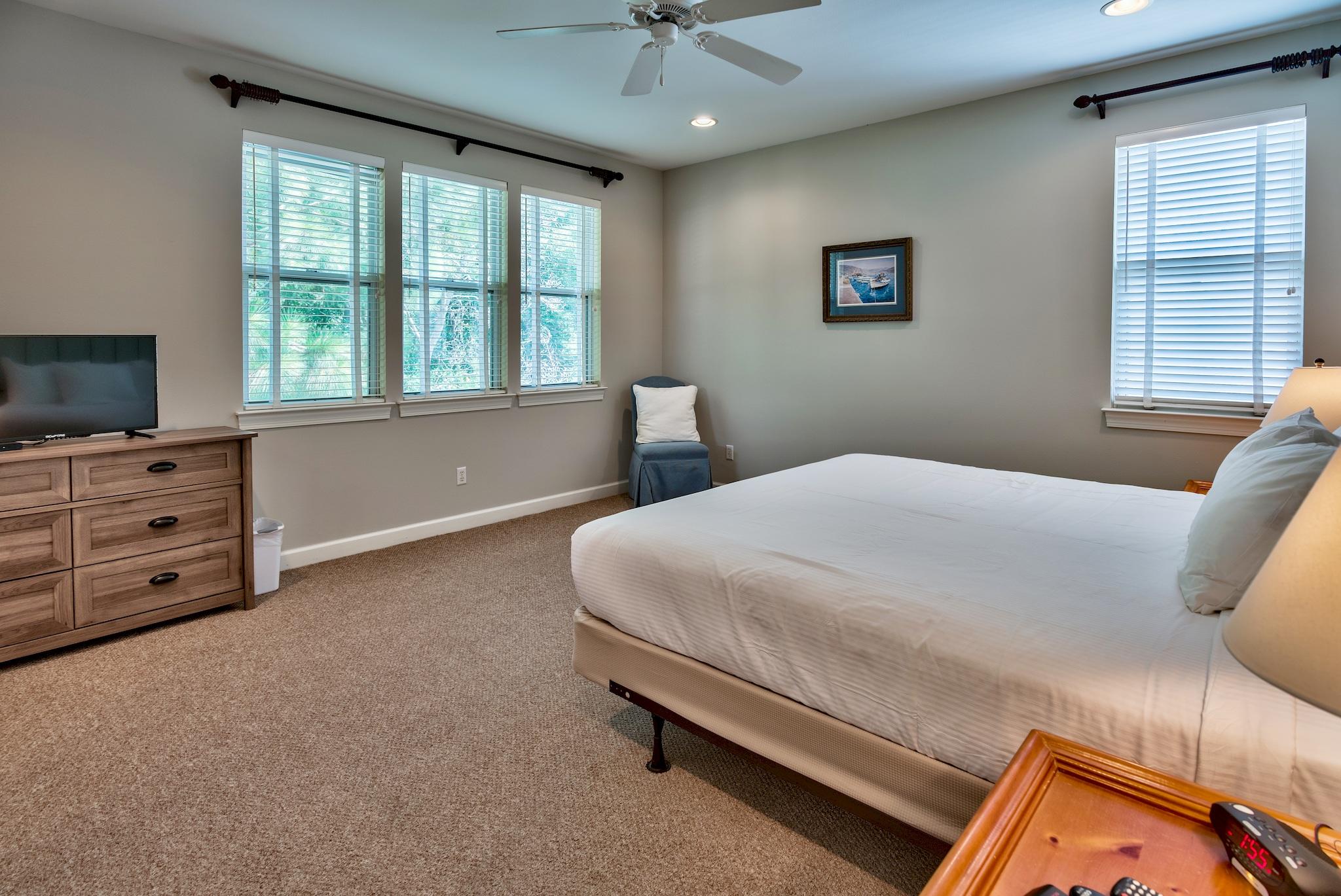 CRYSTAL LAKE PHASE II - Residential