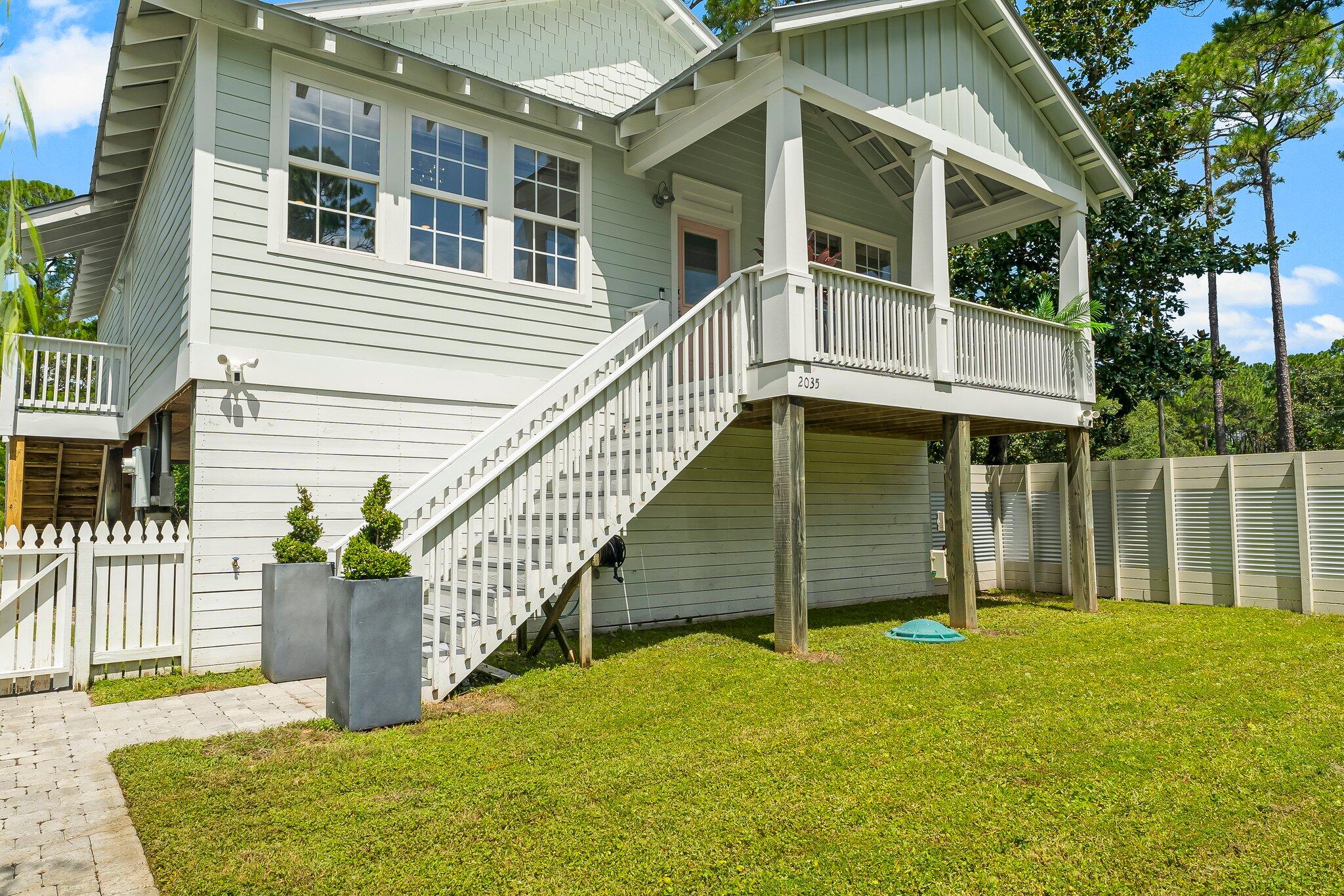 SANTA ROSA BEACH - Residential