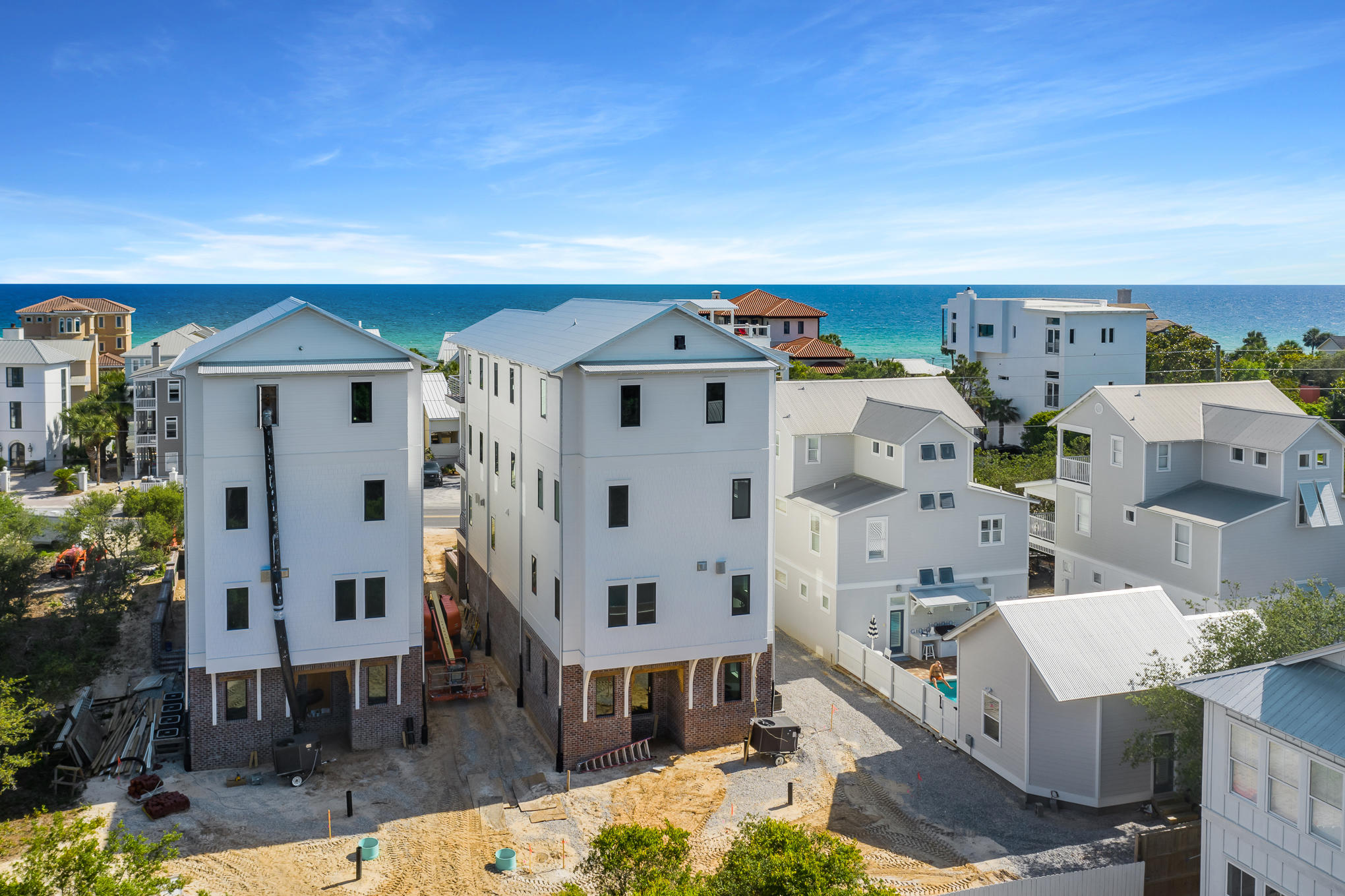 Gulf Shore Manor - Residential