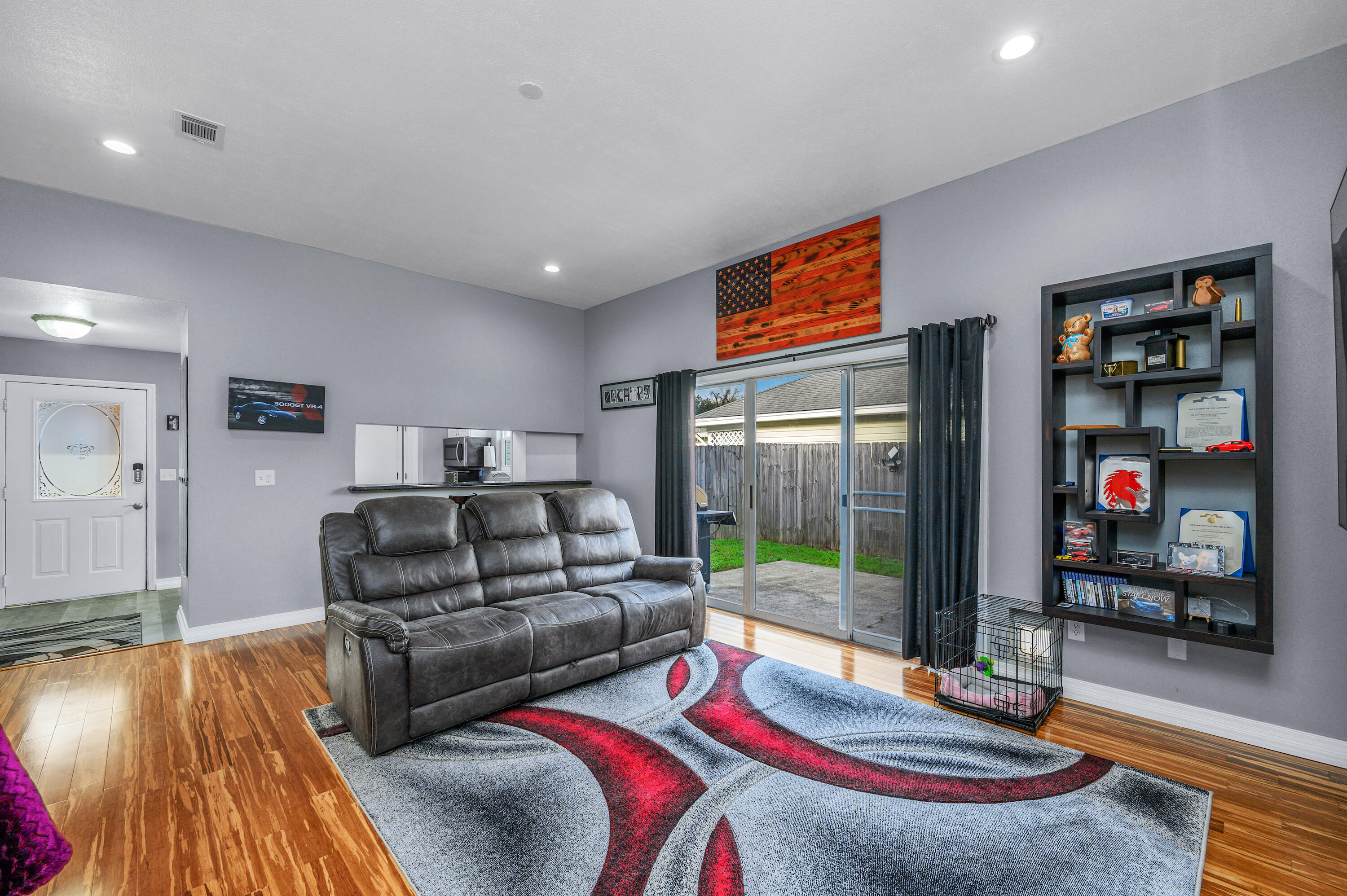 LIVE OAK MANORS - Residential