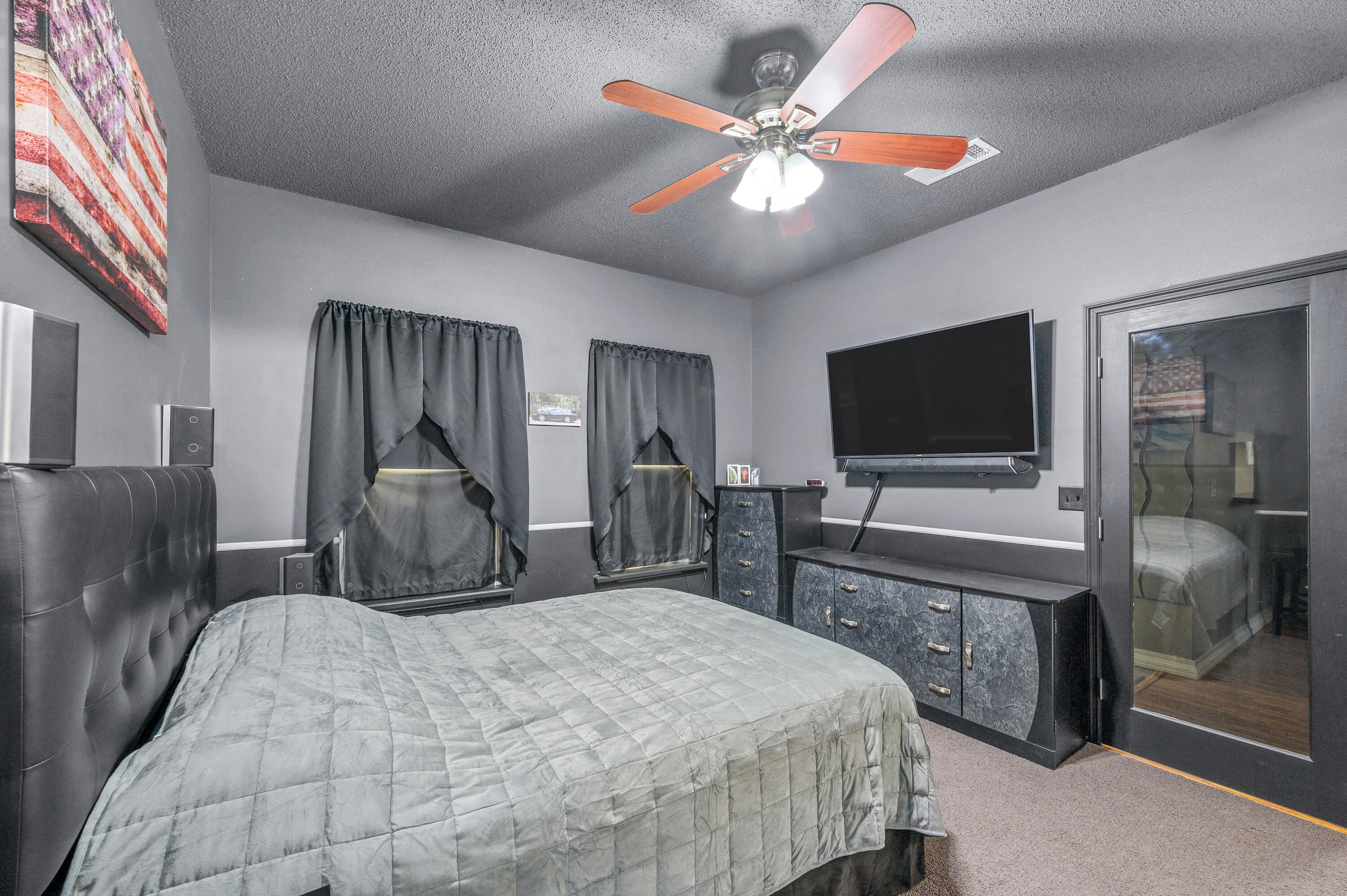 LIVE OAK MANORS - Residential