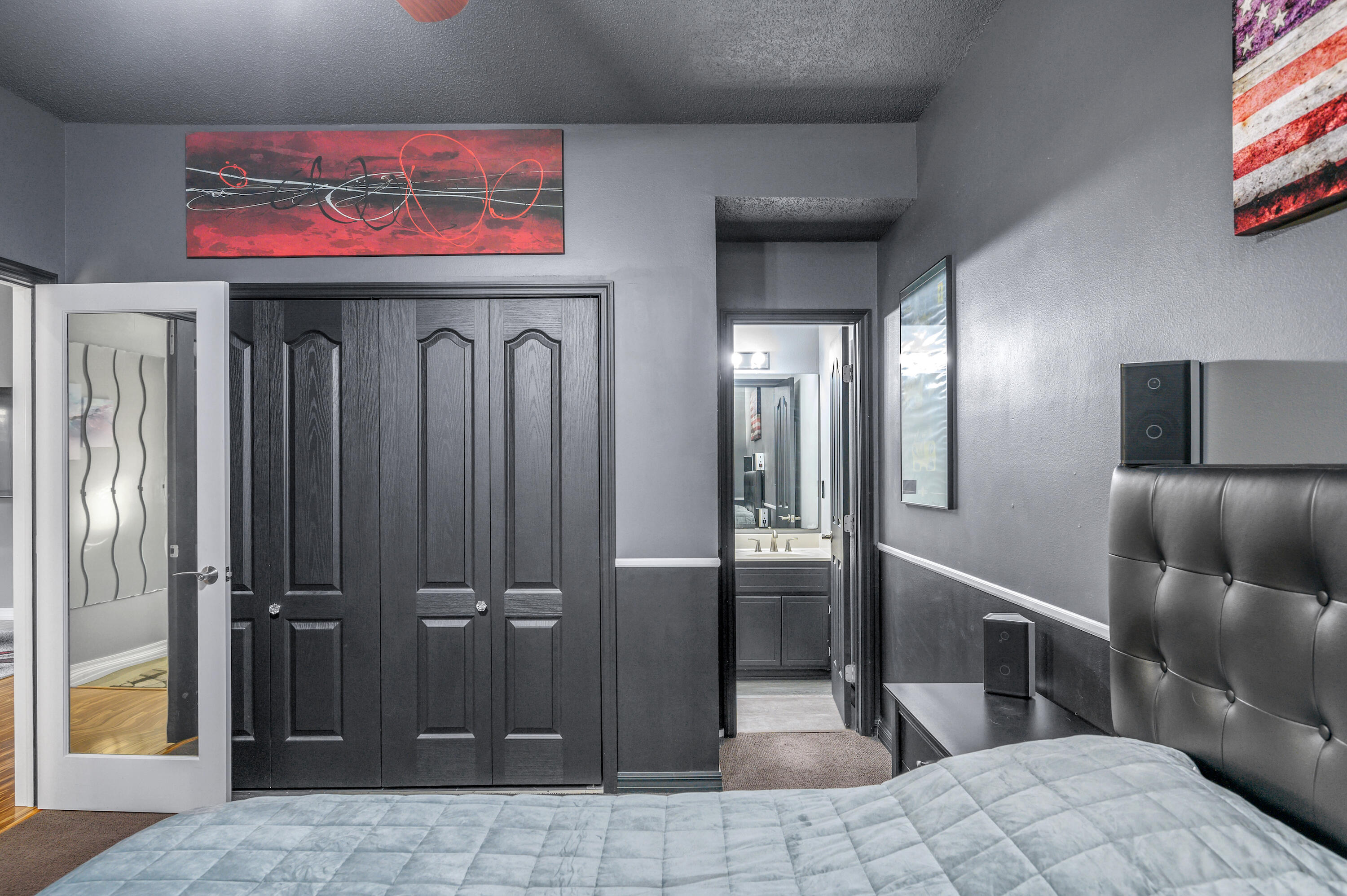 LIVE OAK MANORS - Residential