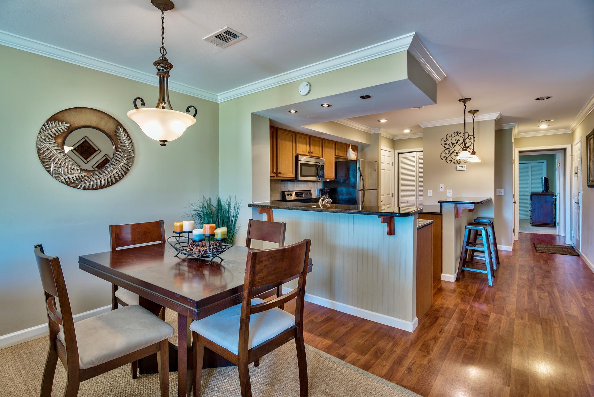 HARBOUR POINT CONDO - Residential