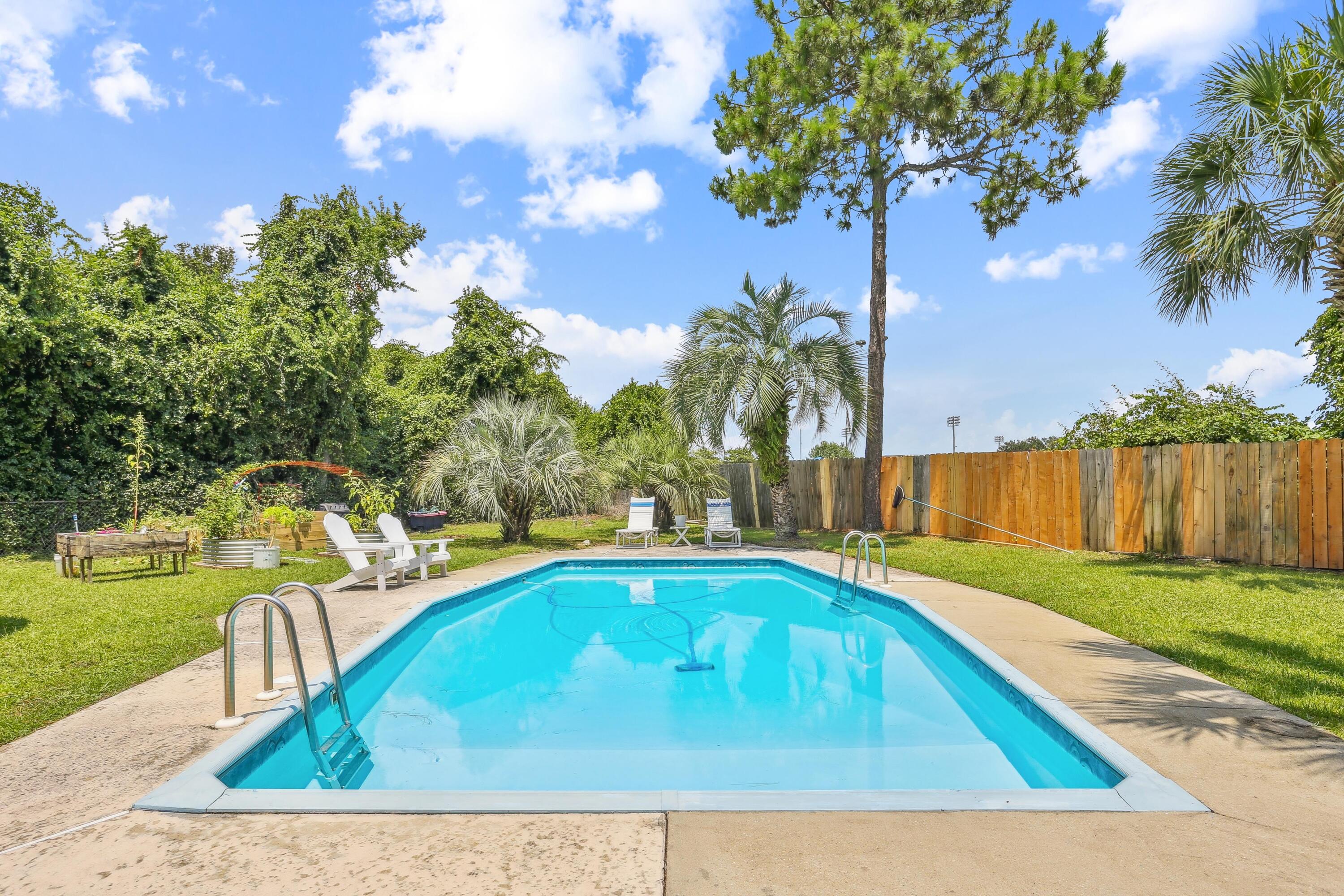 Gulf Breeze Park - Residential