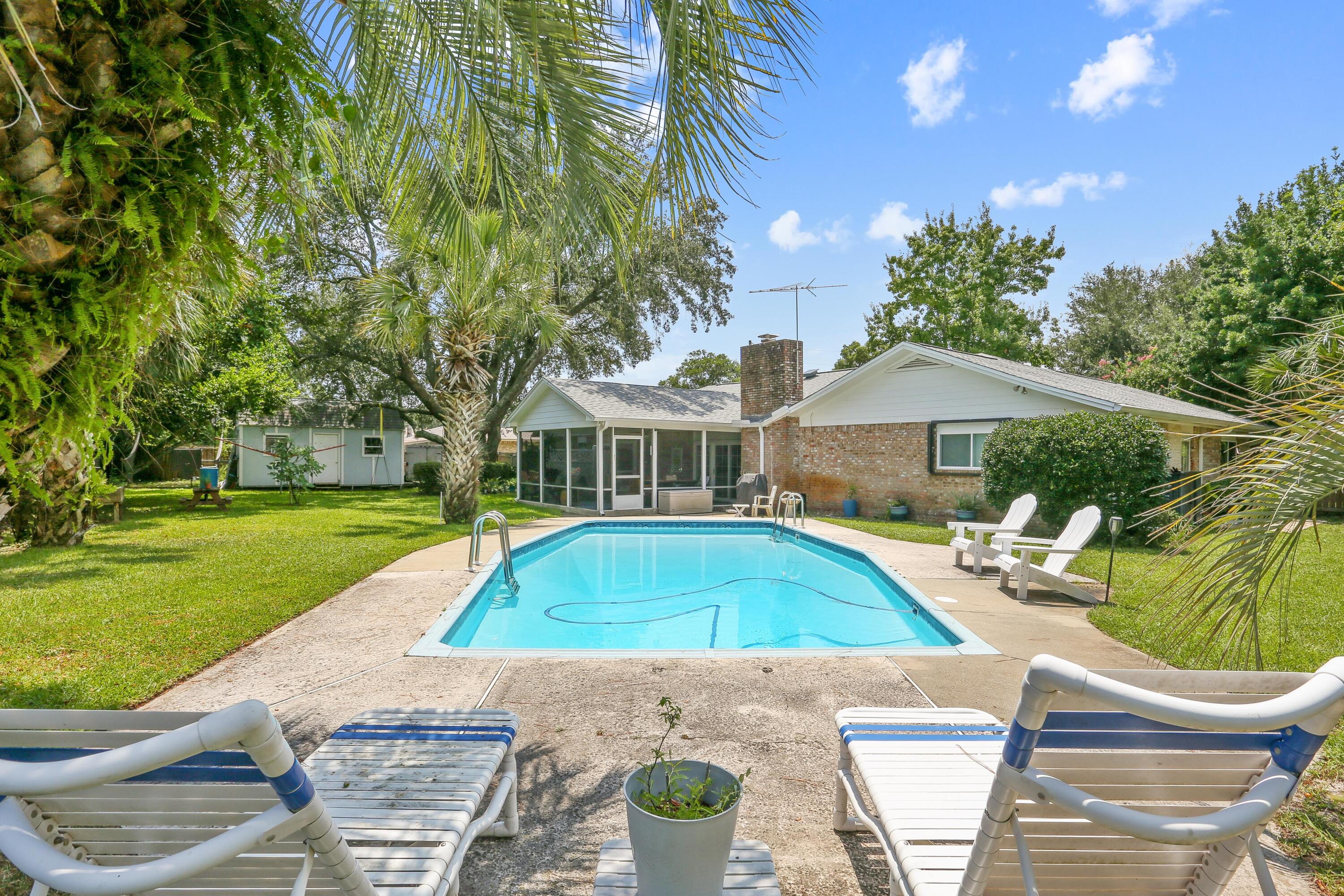 Gulf Breeze Park - Residential