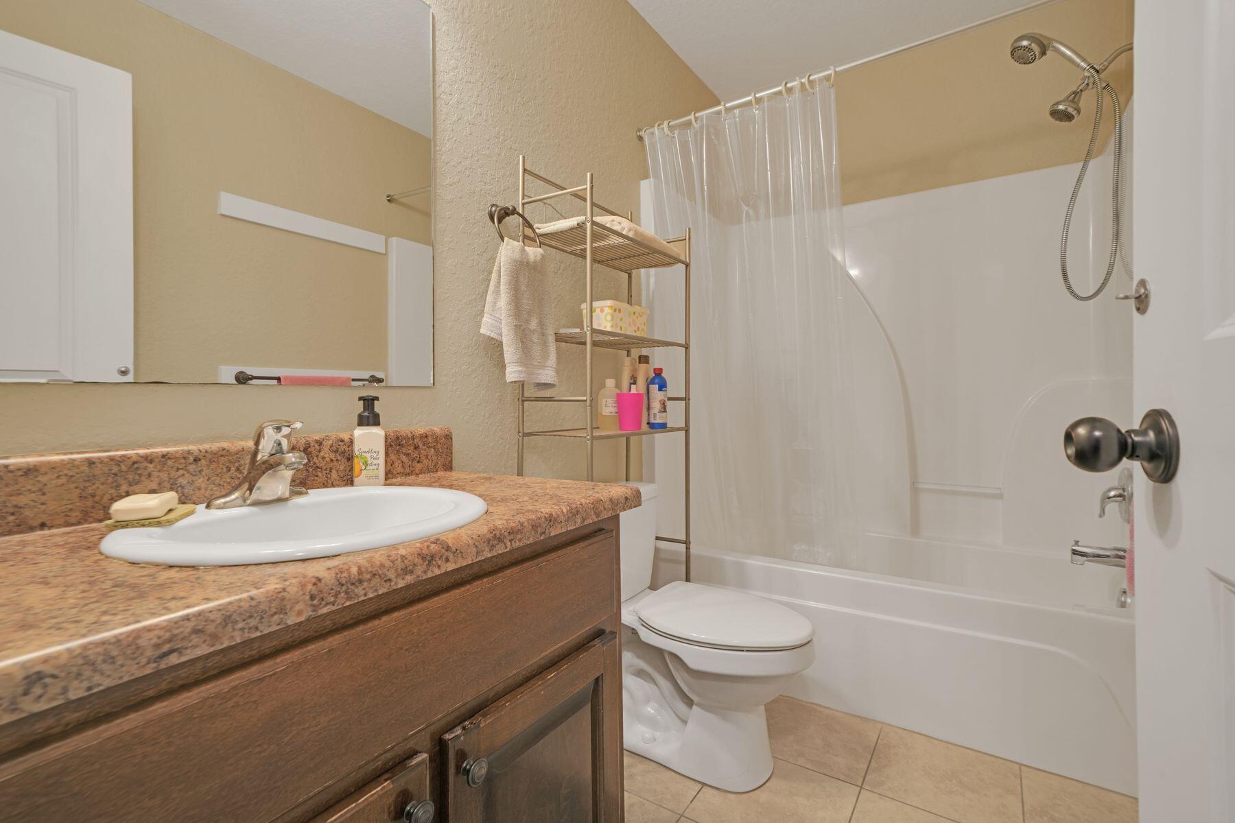 MOSSY OAKS - Residential