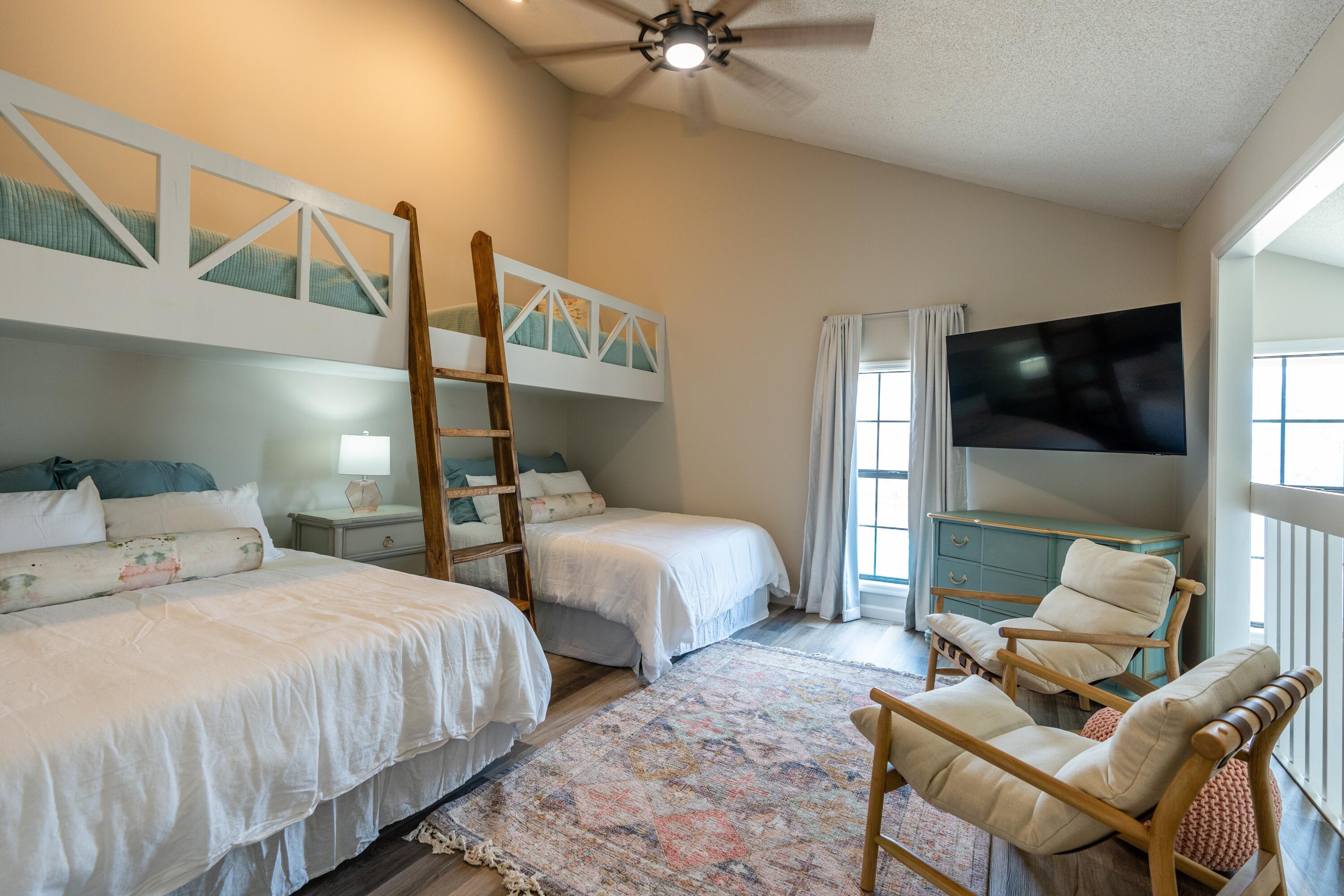 HORIZON SOUTH VIII - Residential