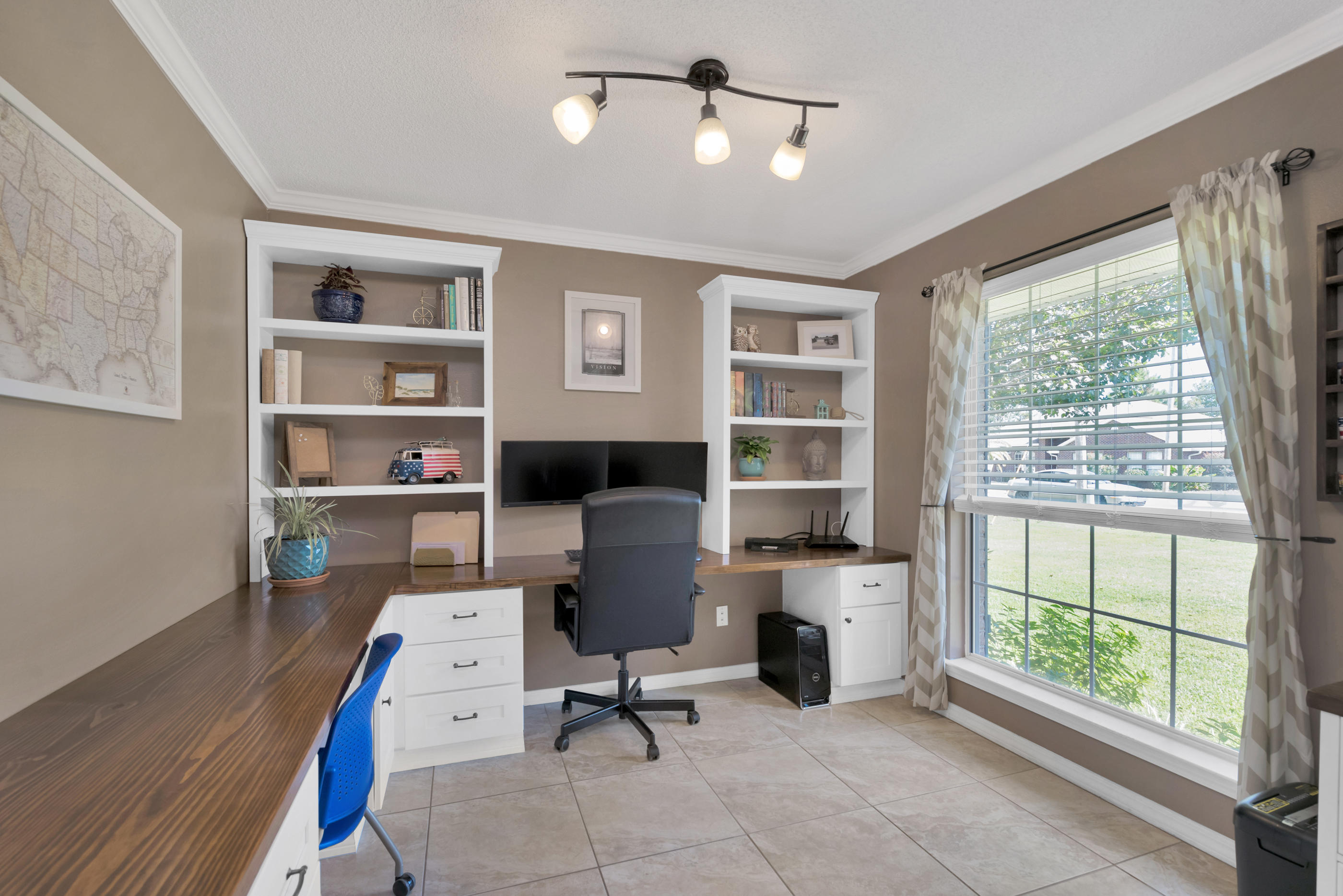 MARION MANOR - Residential