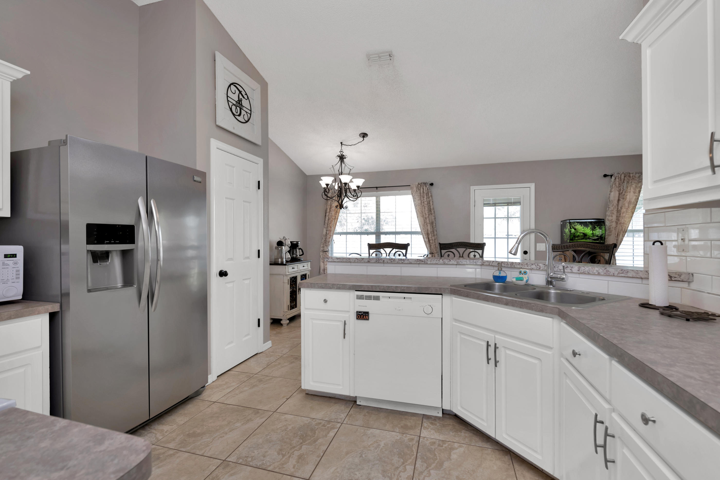 MARION MANOR - Residential