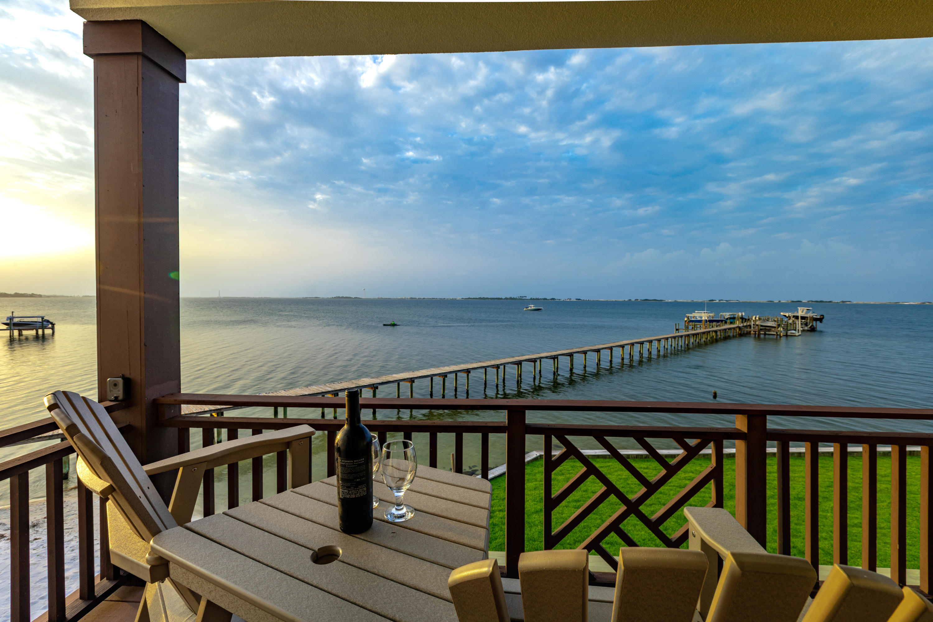 PALMETTO LAKE PRESERVE - Residential