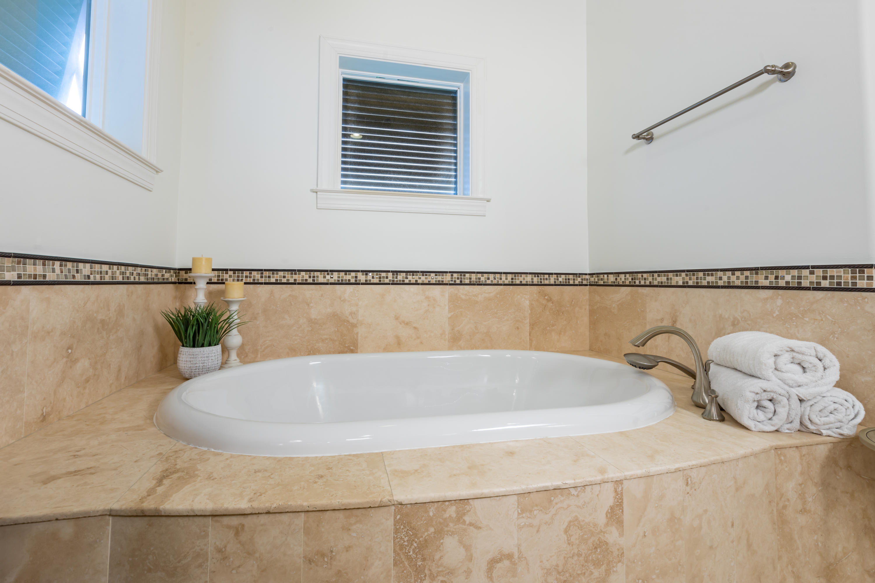 PALMETTO LAKE PRESERVE - Residential