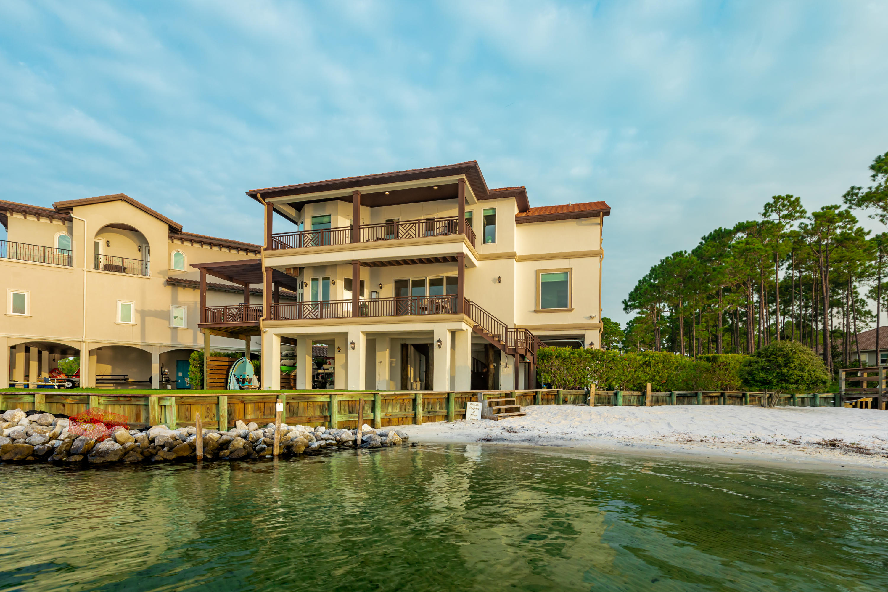 PALMETTO LAKE PRESERVE - Residential