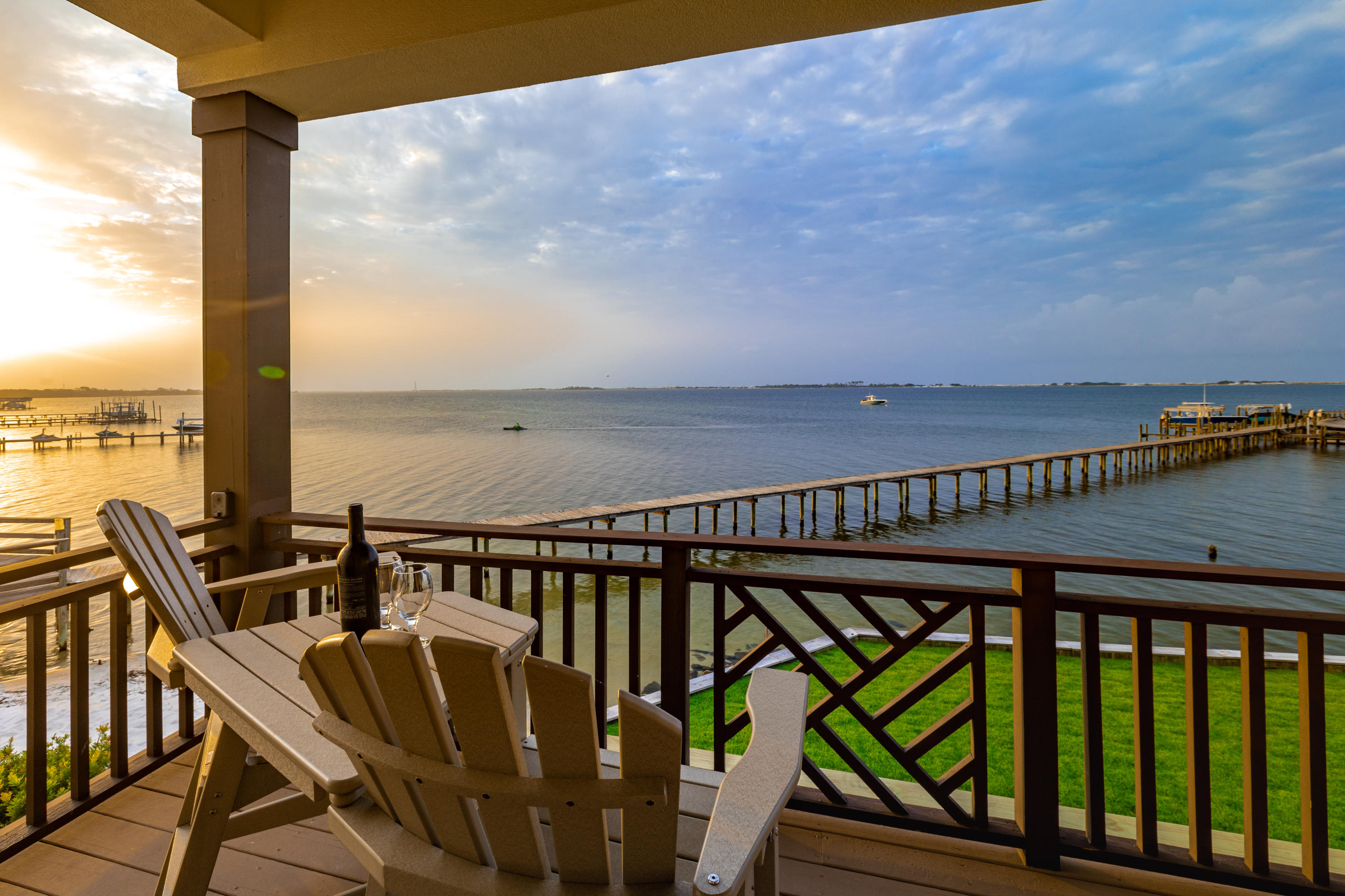 PALMETTO LAKE PRESERVE - Residential