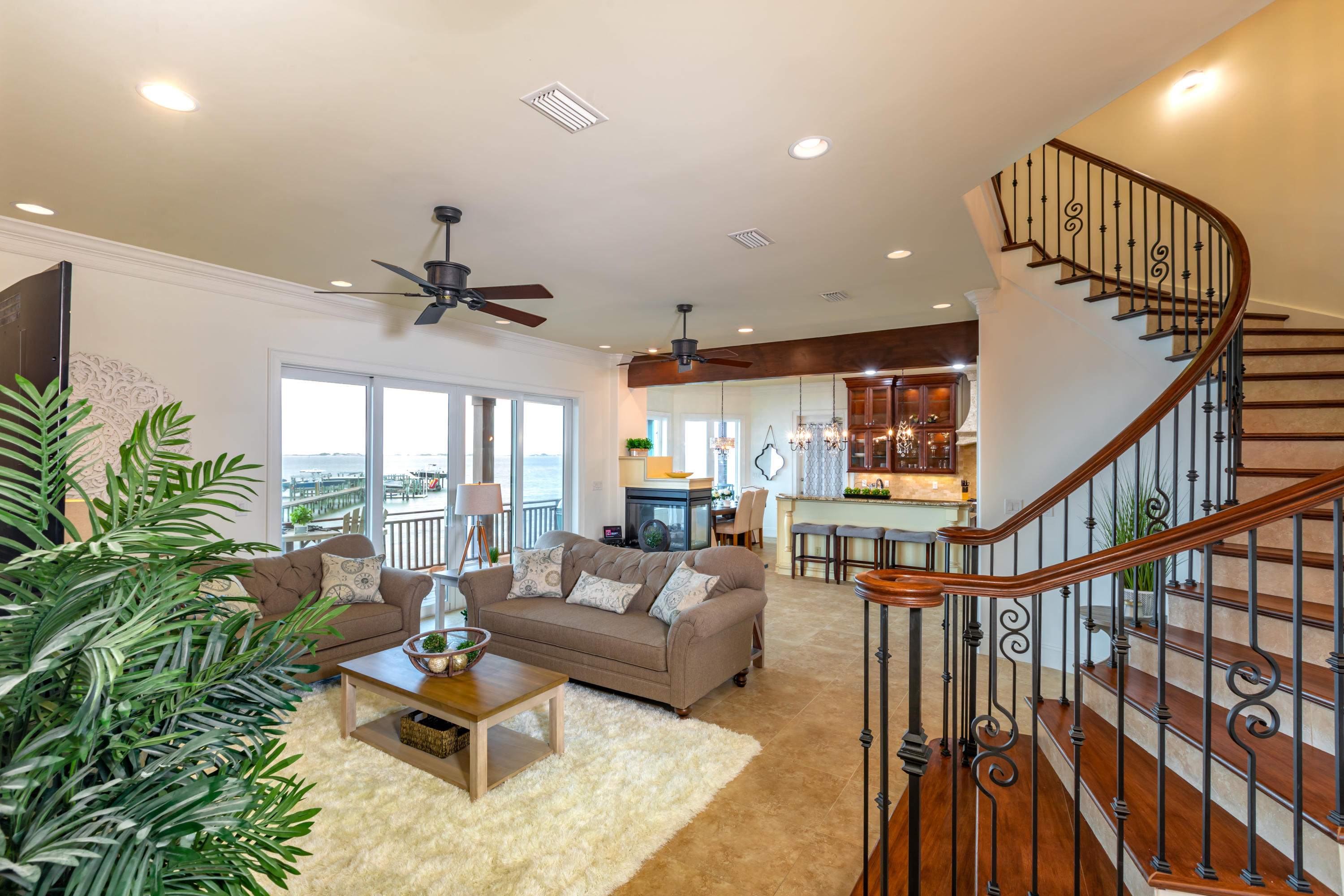 PALMETTO LAKE PRESERVE - Residential