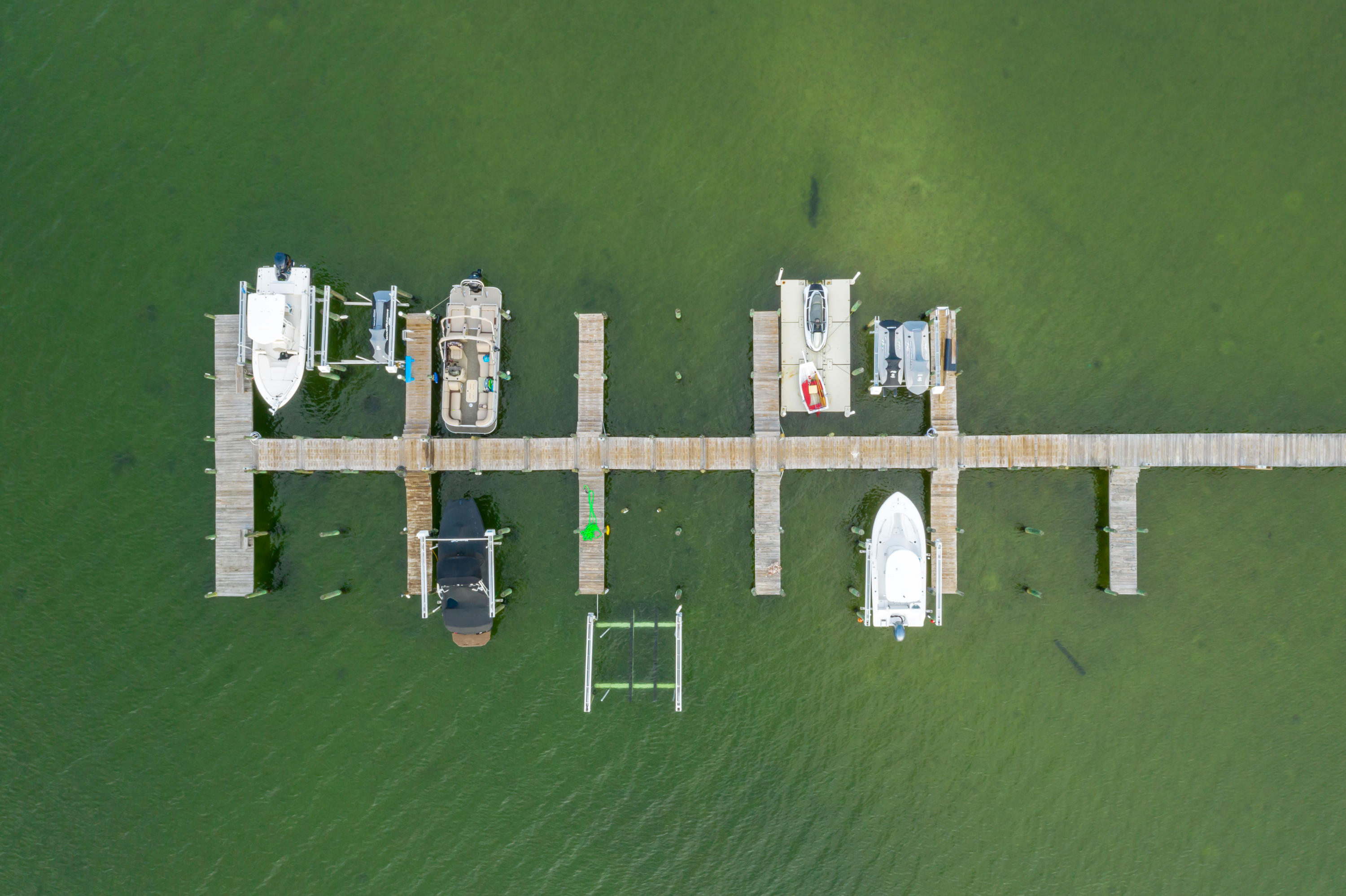 PALMETTO LAKE PRESERVE - Residential