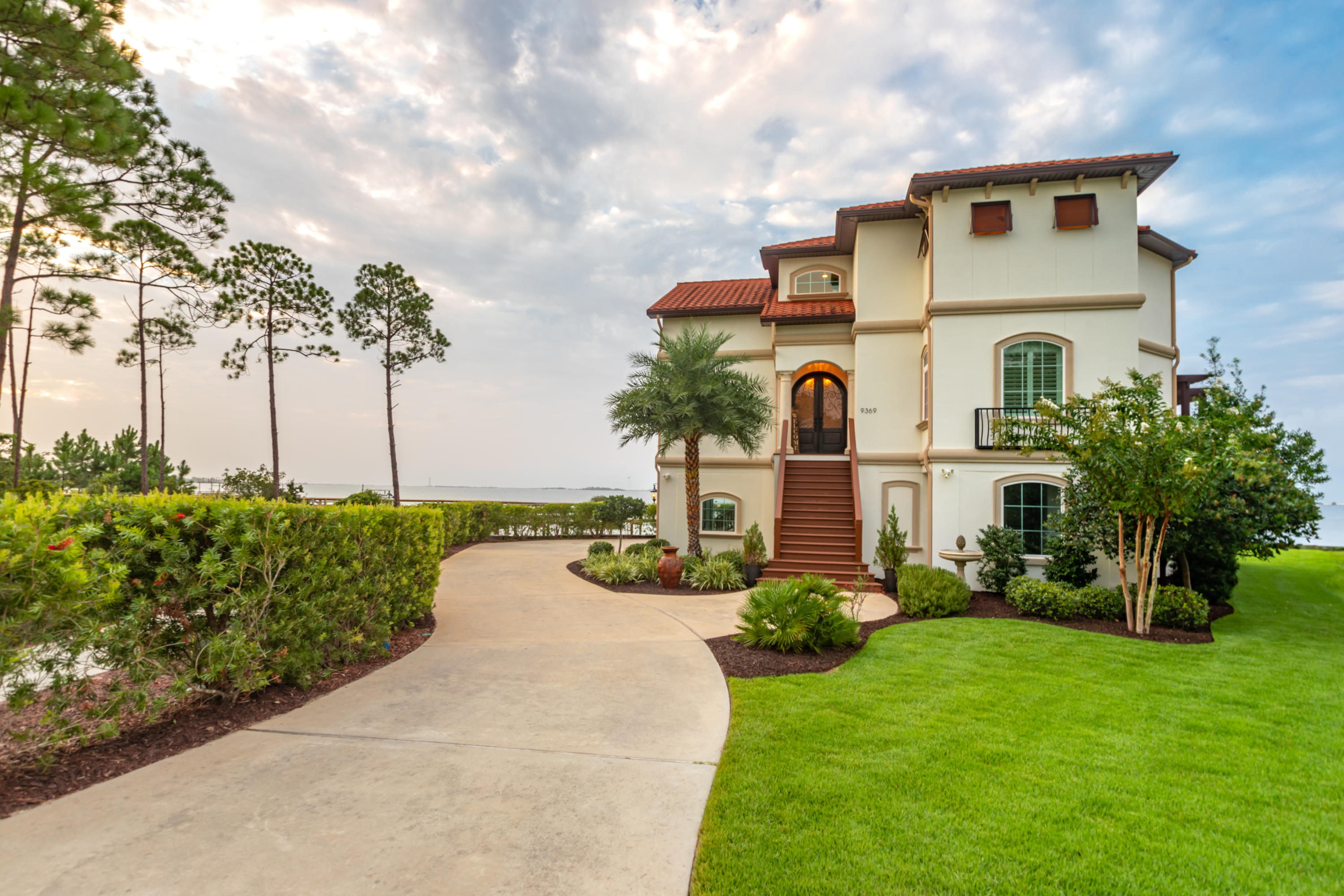 PALMETTO LAKE PRESERVE - Residential