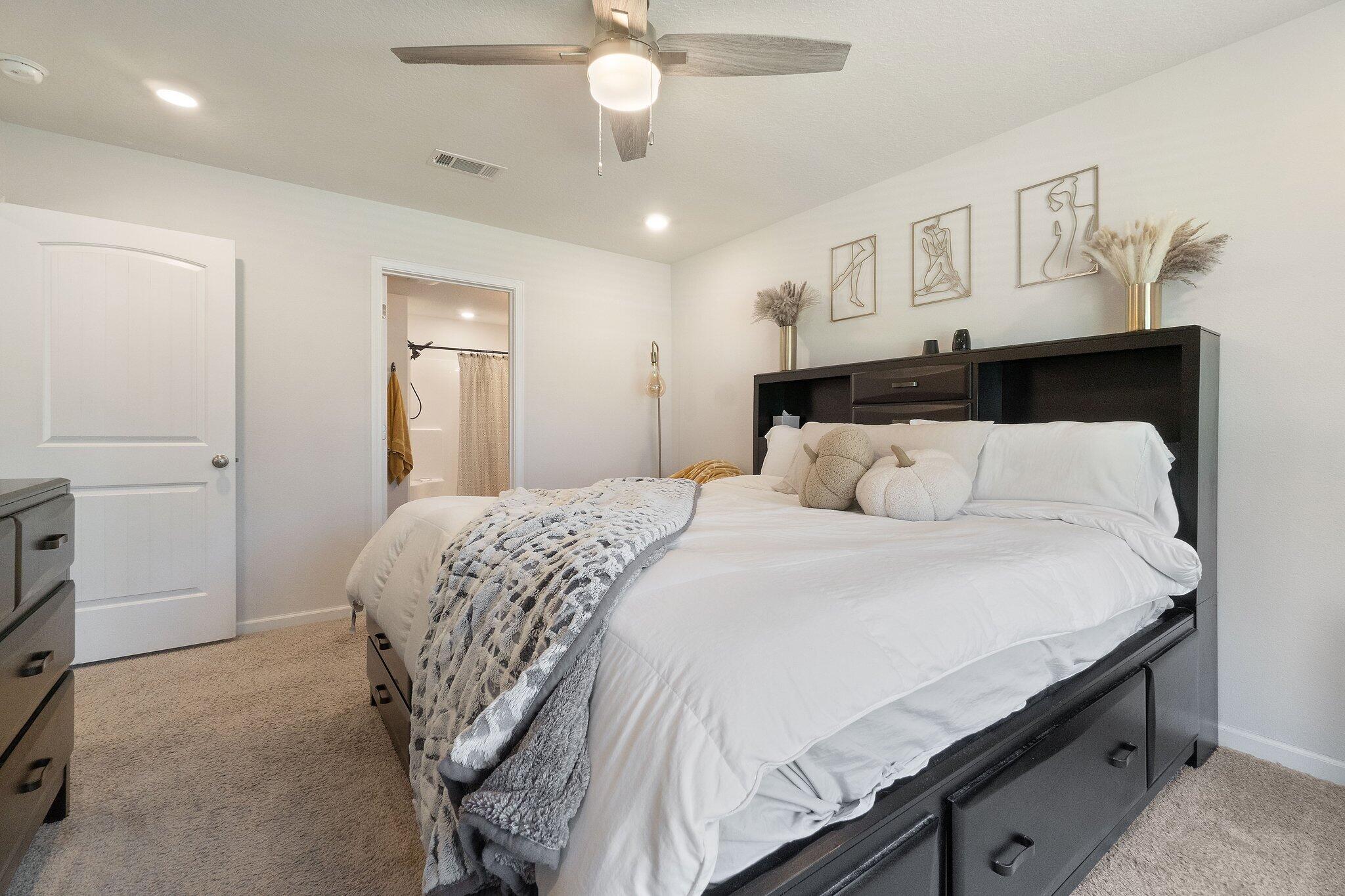 MONTICELLO ESTATES - Residential