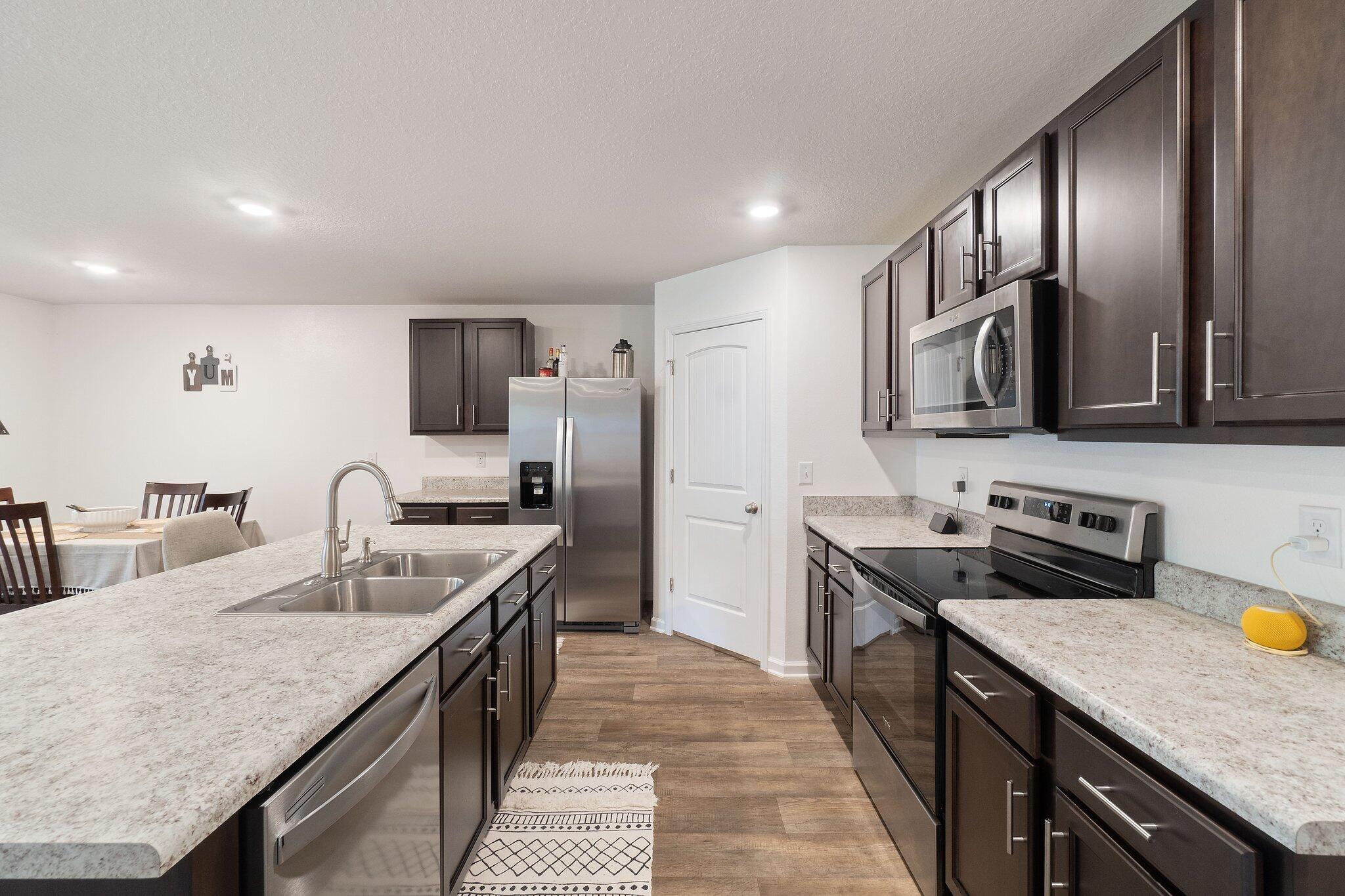 MONTICELLO ESTATES - Residential