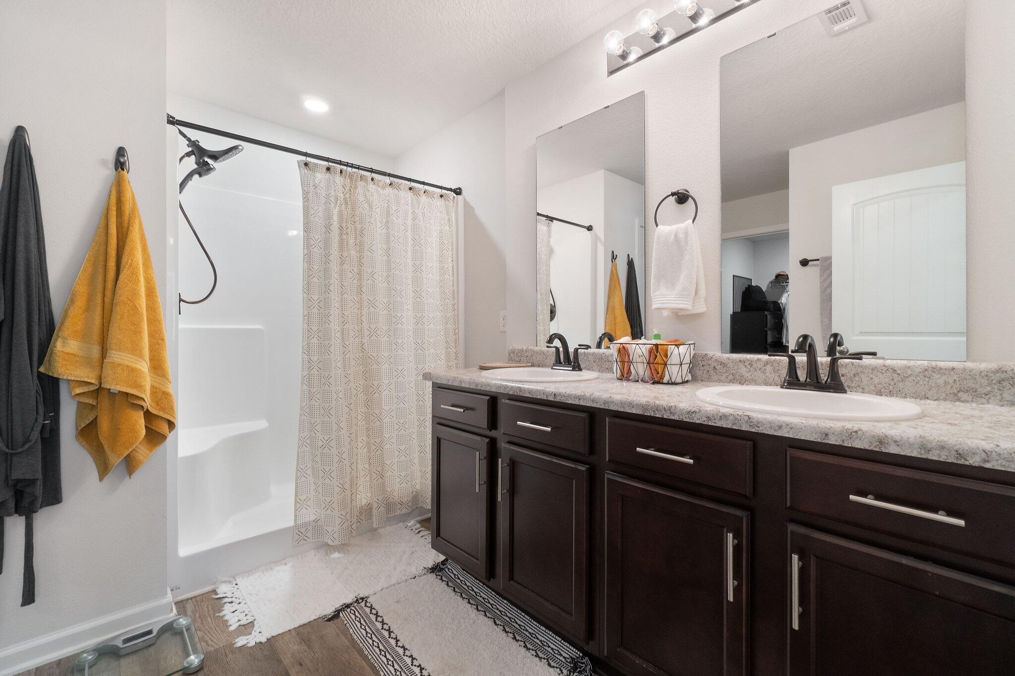 MONTICELLO ESTATES - Residential