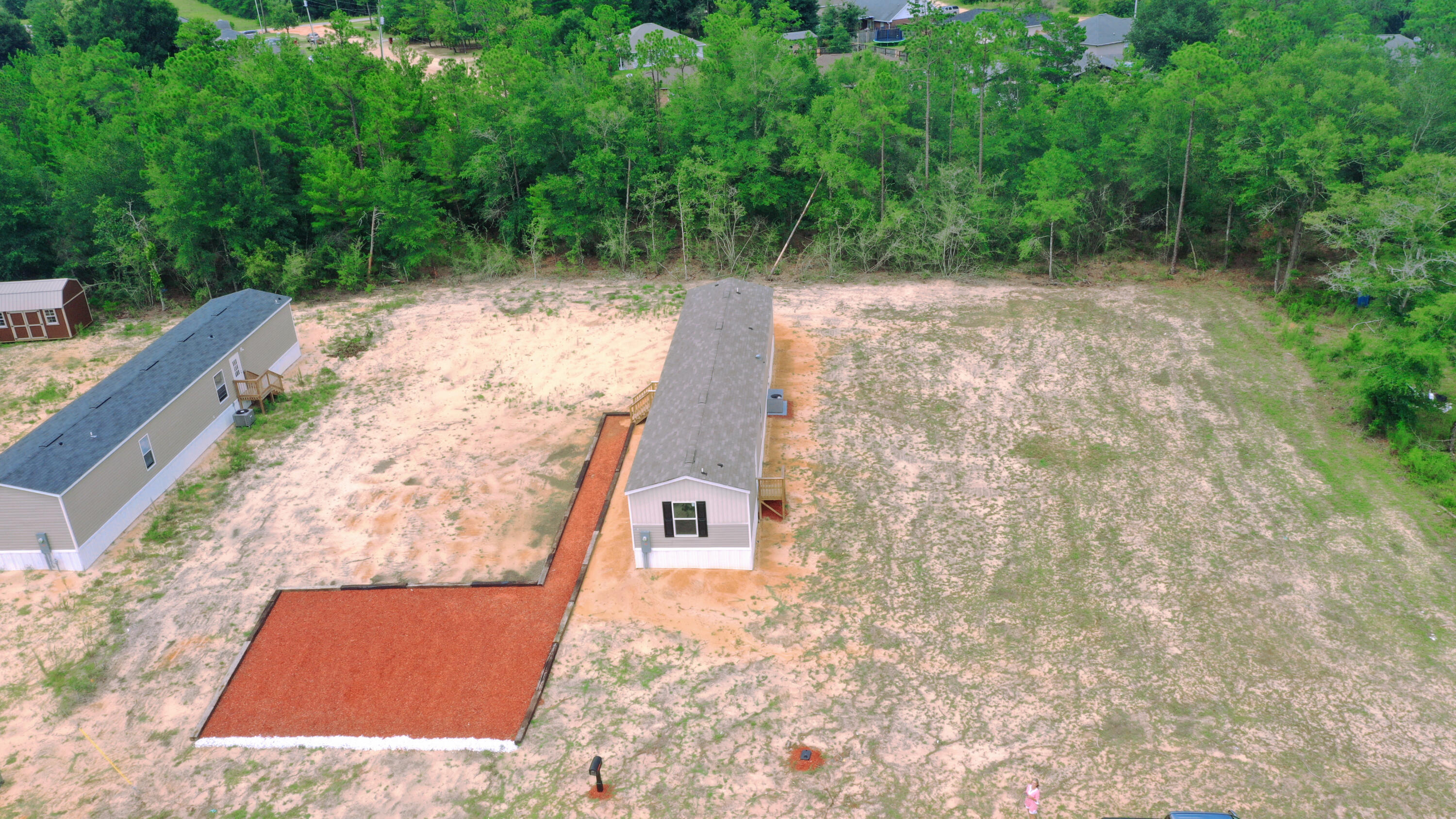 CV PINES/TRIPLE LAKE THE PINES S/D LOT 27 BLK 6 - Residential