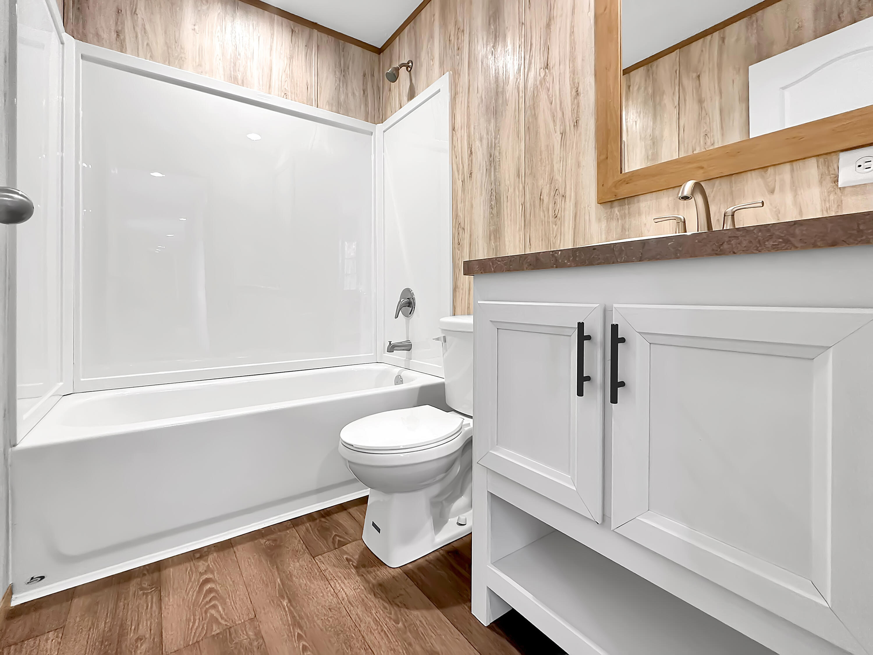 CV PINES/TRIPLE LAKE THE PINES S/D LOT 27 BLK 6 - Residential