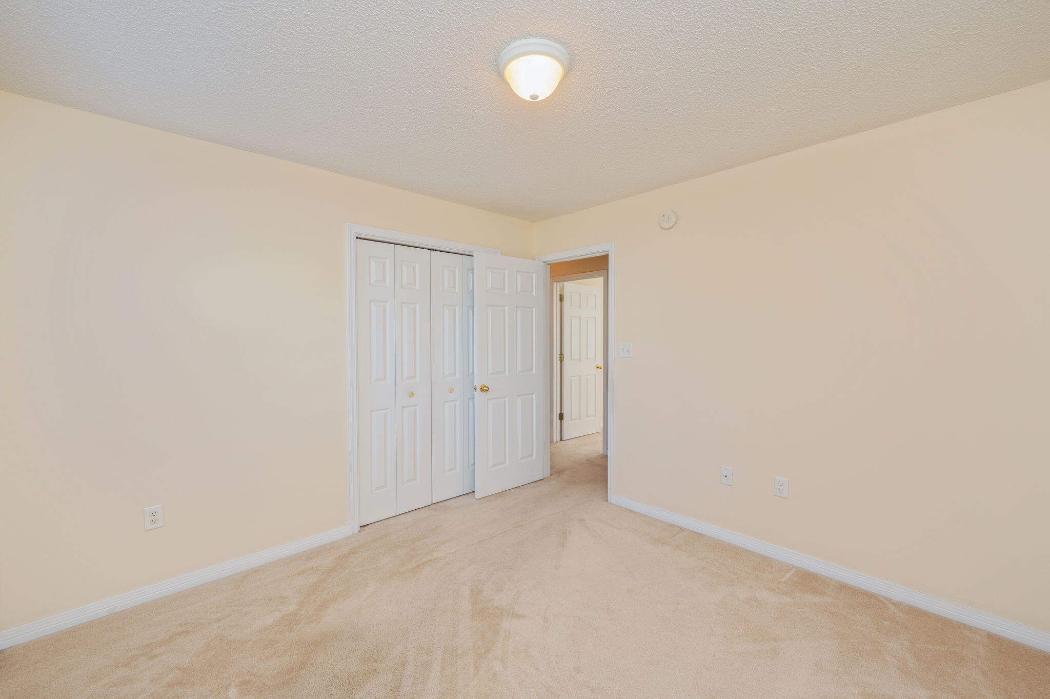 FAIRCHILD ESTATES BLK B LOT 2 - Residential