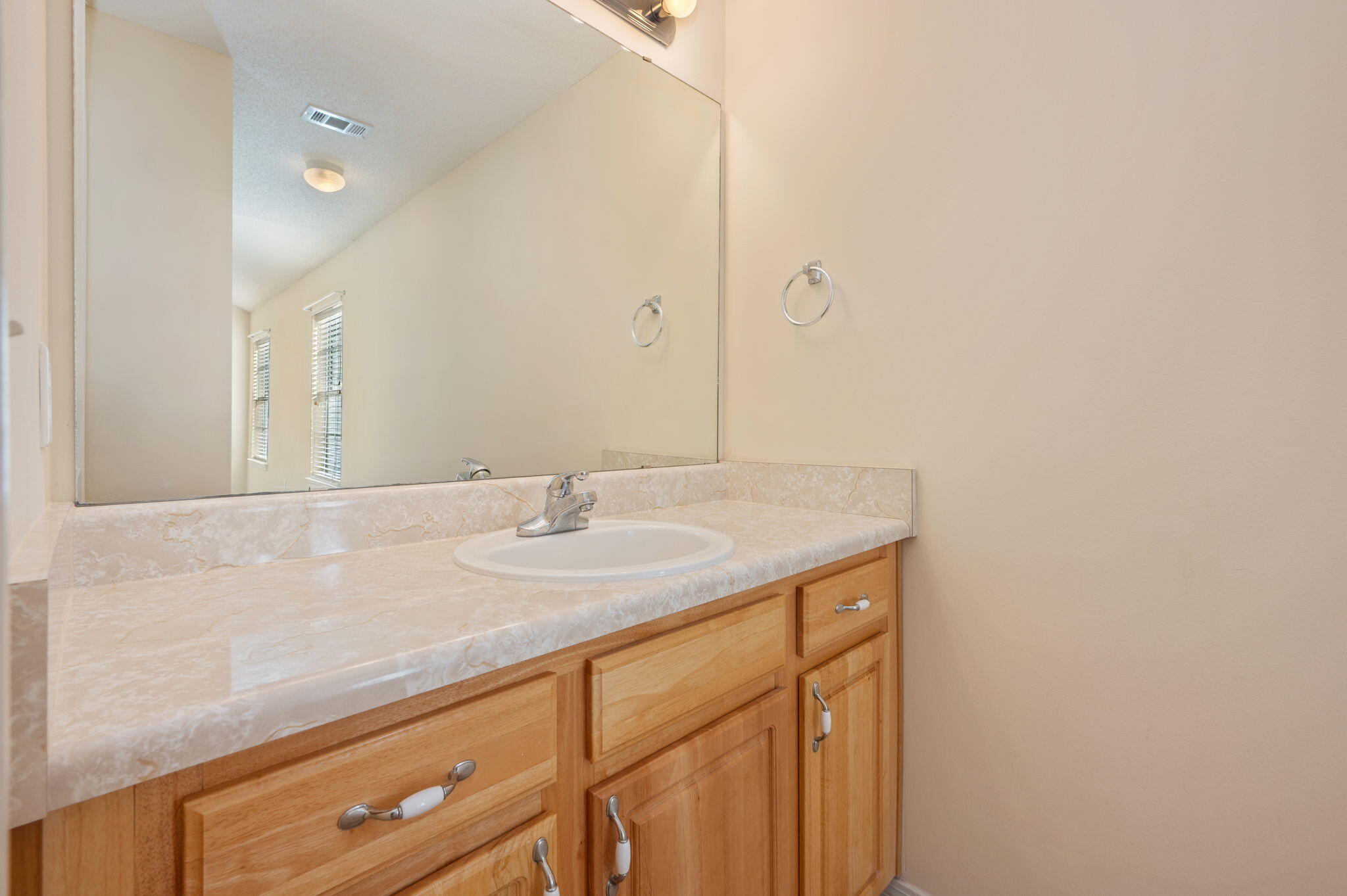 FAIRCHILD ESTATES BLK B LOT 2 - Residential