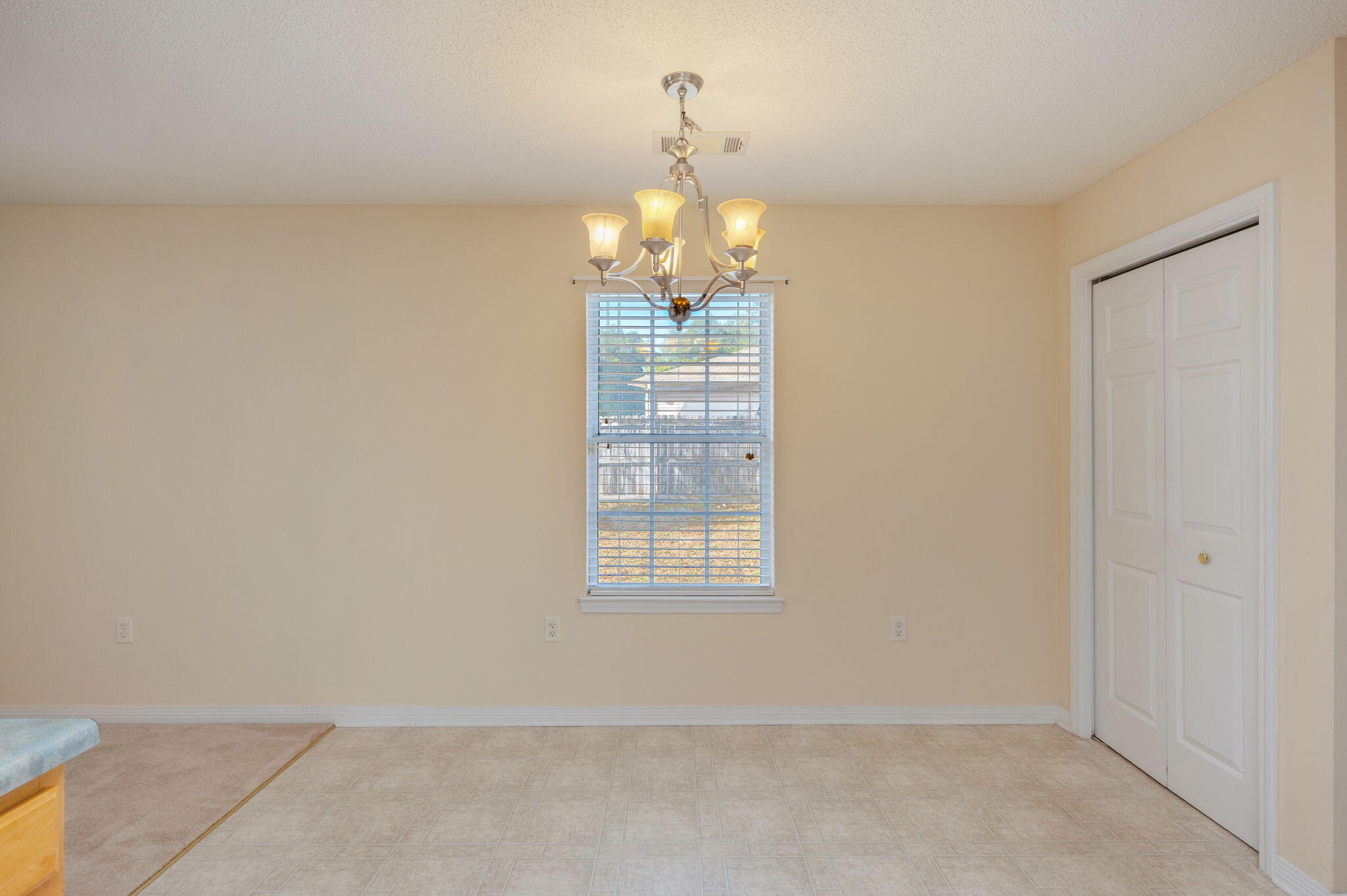 FAIRCHILD ESTATES BLK B LOT 2 - Residential