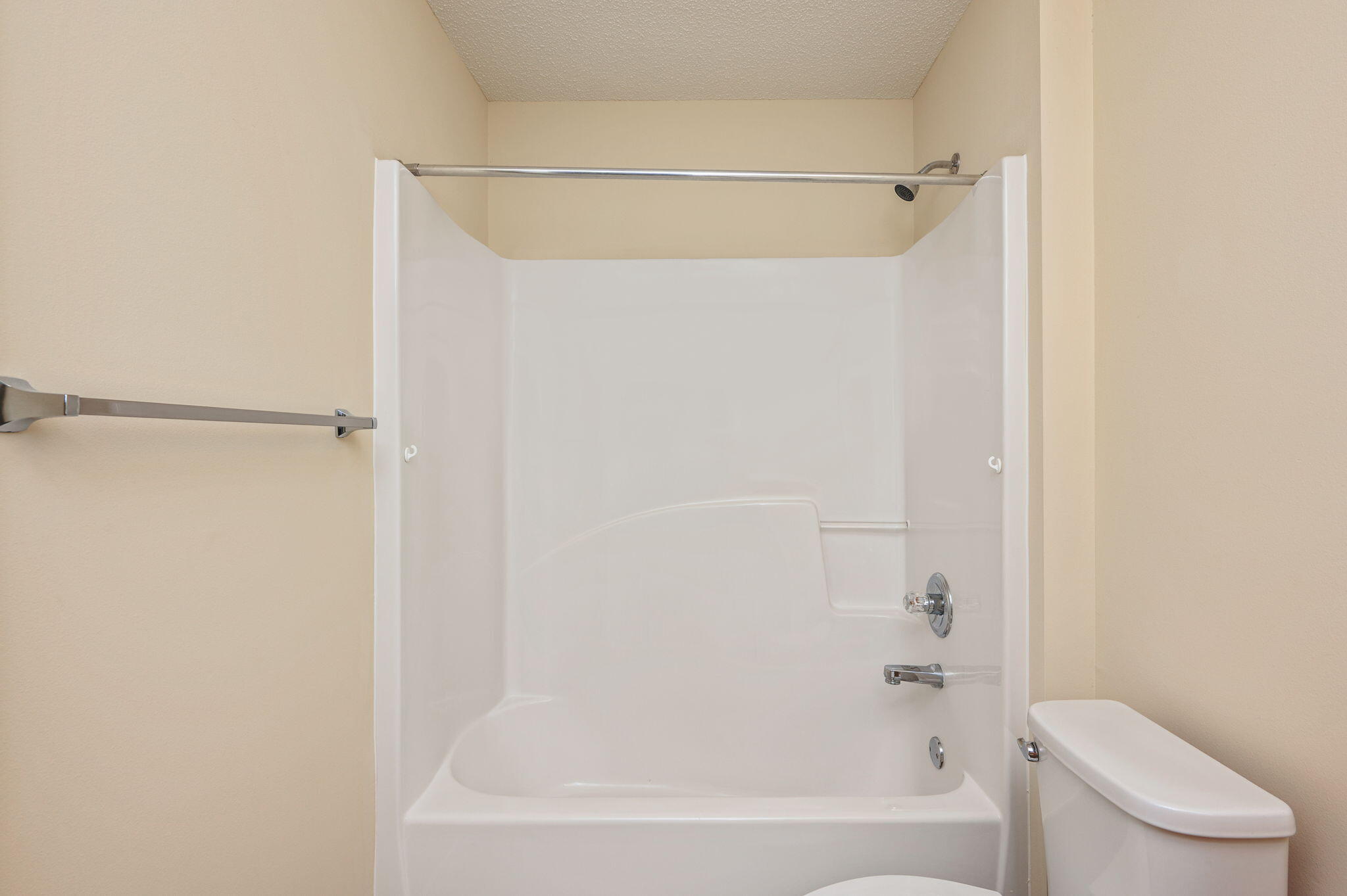 FAIRCHILD ESTATES BLK B LOT 2 - Residential