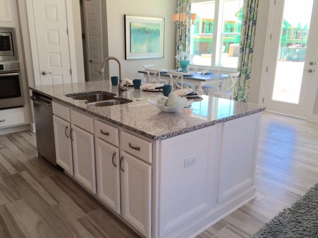 Prominence/Triplex - Residential