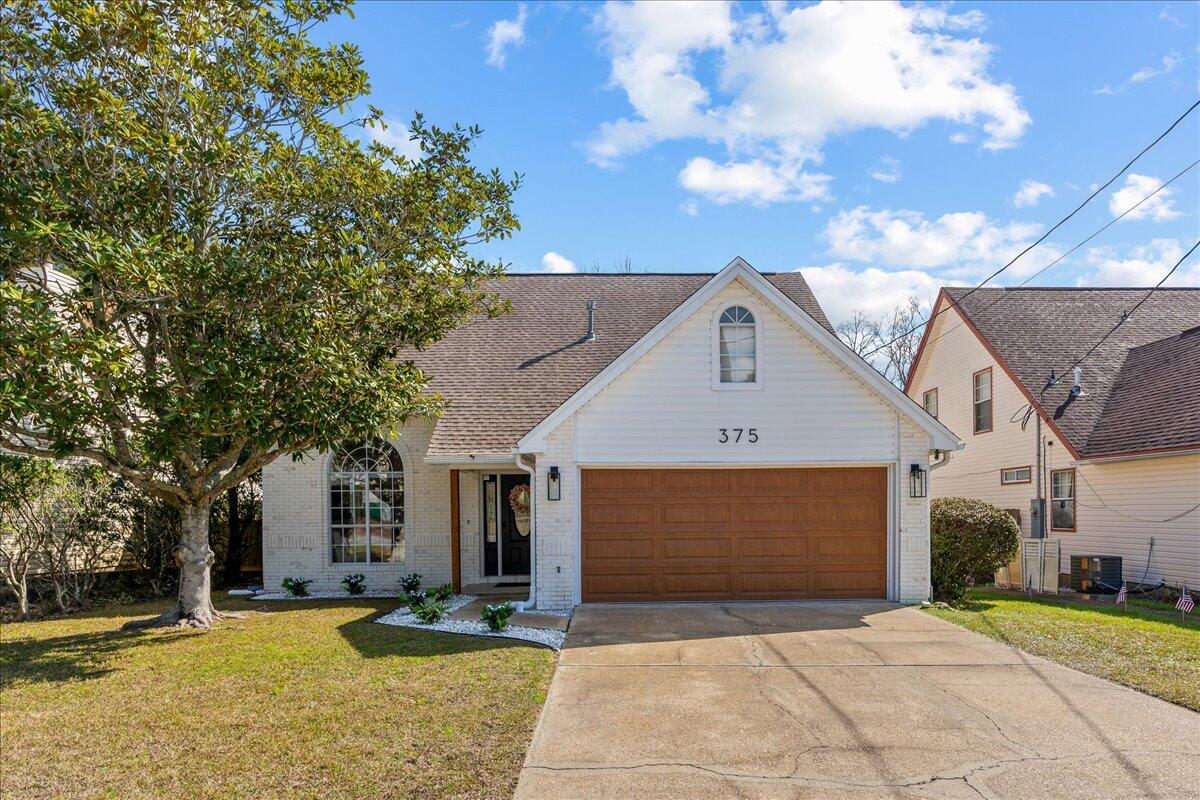 BROOKWOOD - Residential