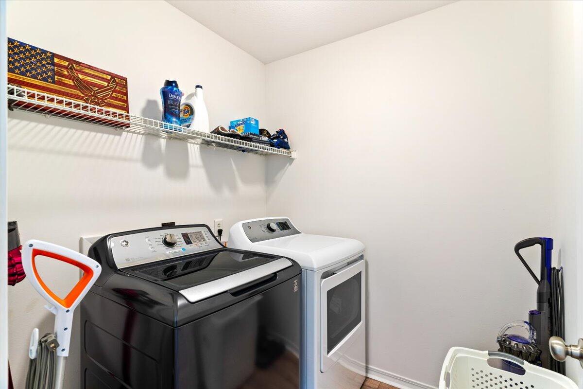 BROOKWOOD - Residential