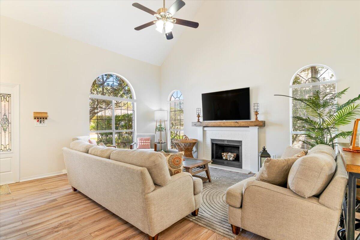 BROOKWOOD - Residential