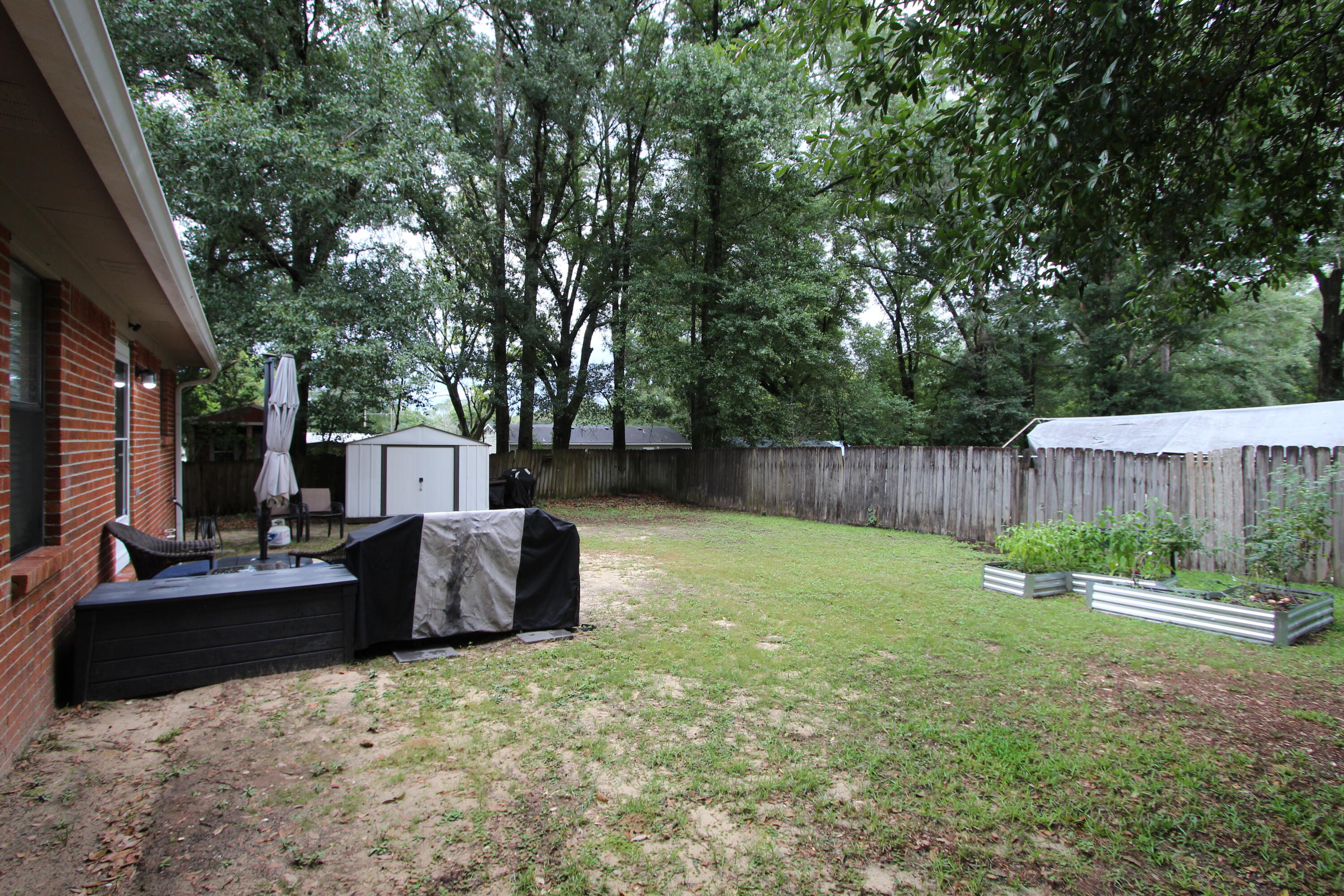 MORRIS ADDN TO CRESTVIEW - Residential