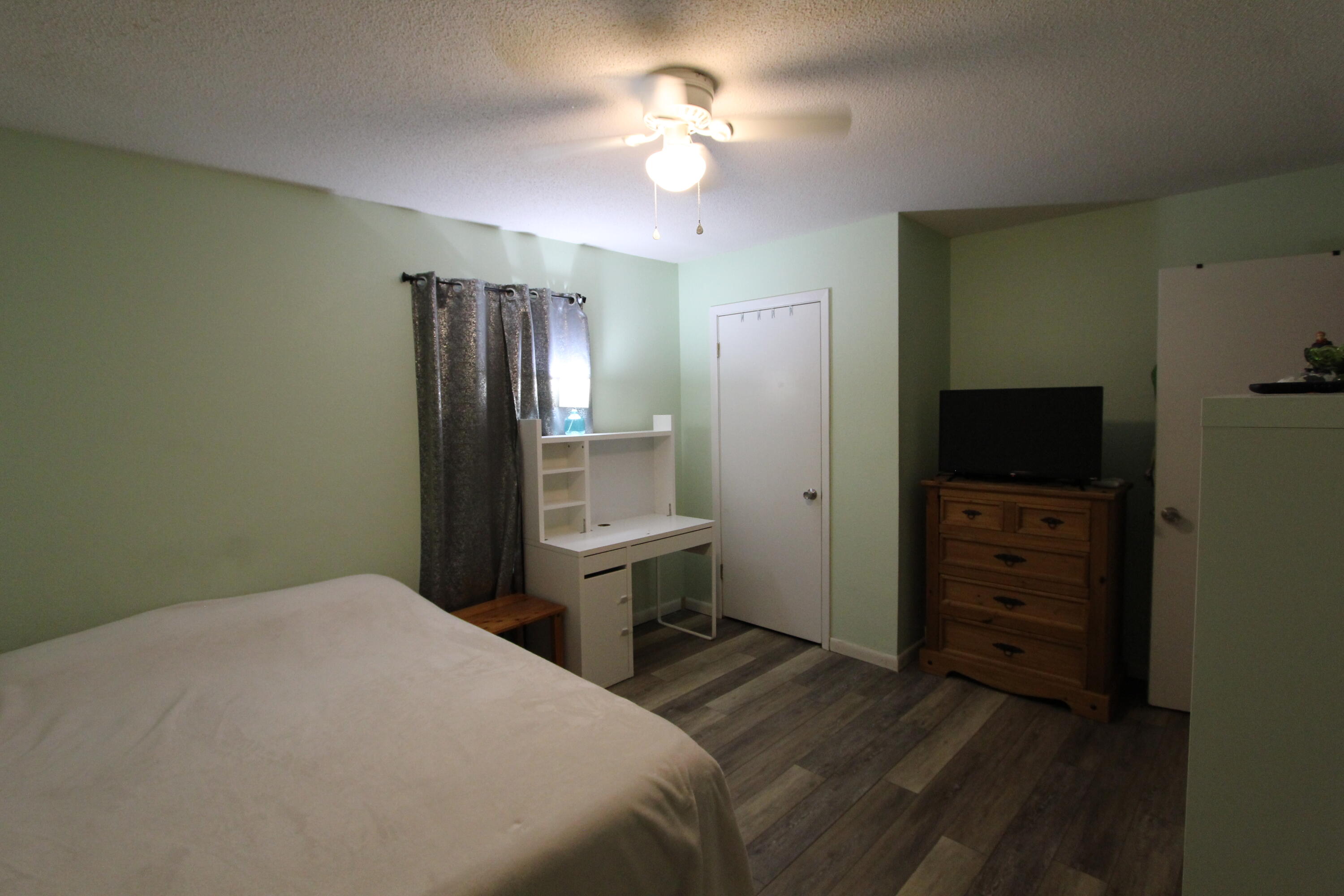 MORRIS ADDN TO CRESTVIEW - Residential