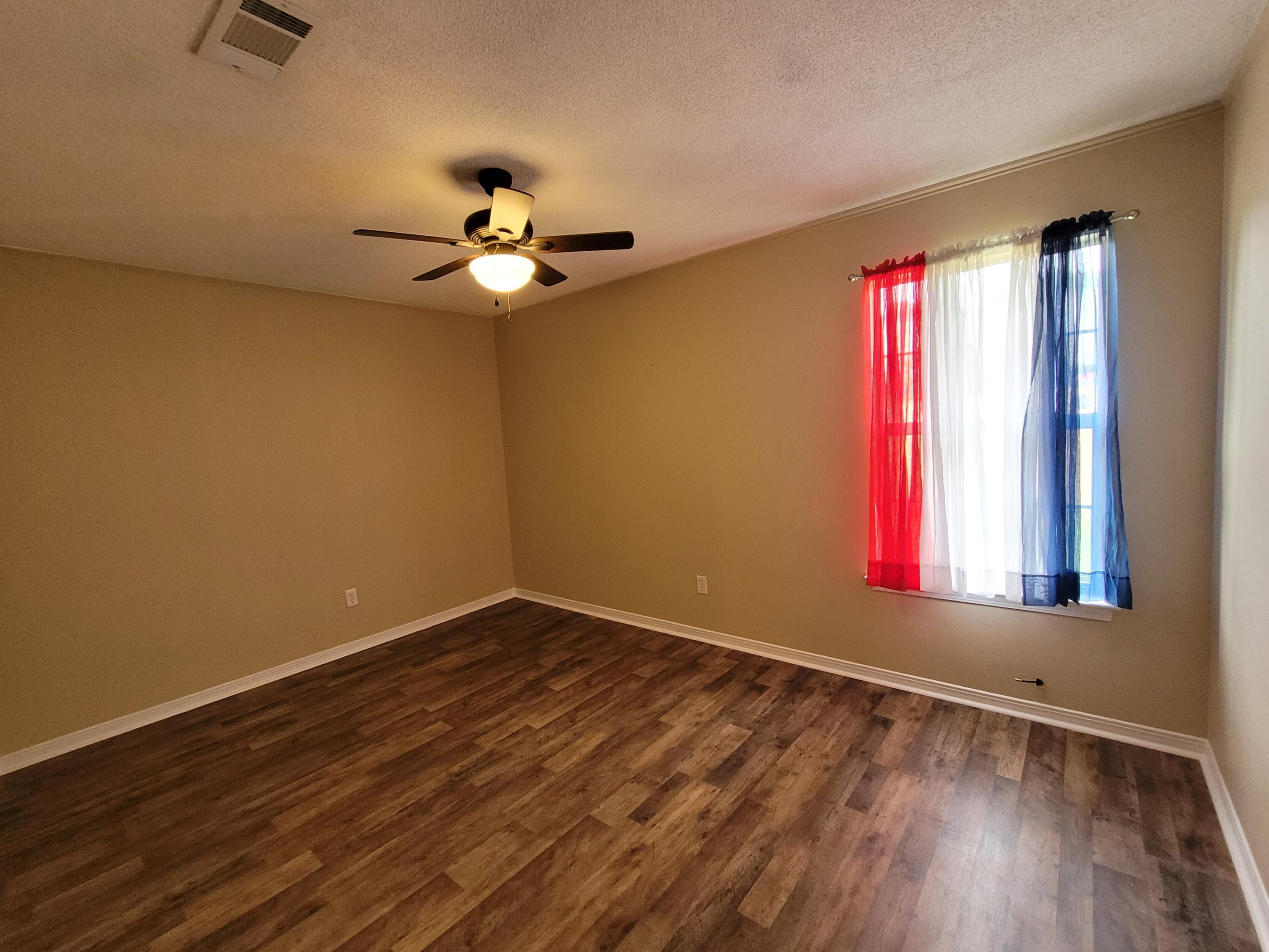 SANDALWOOD - Residential Lease