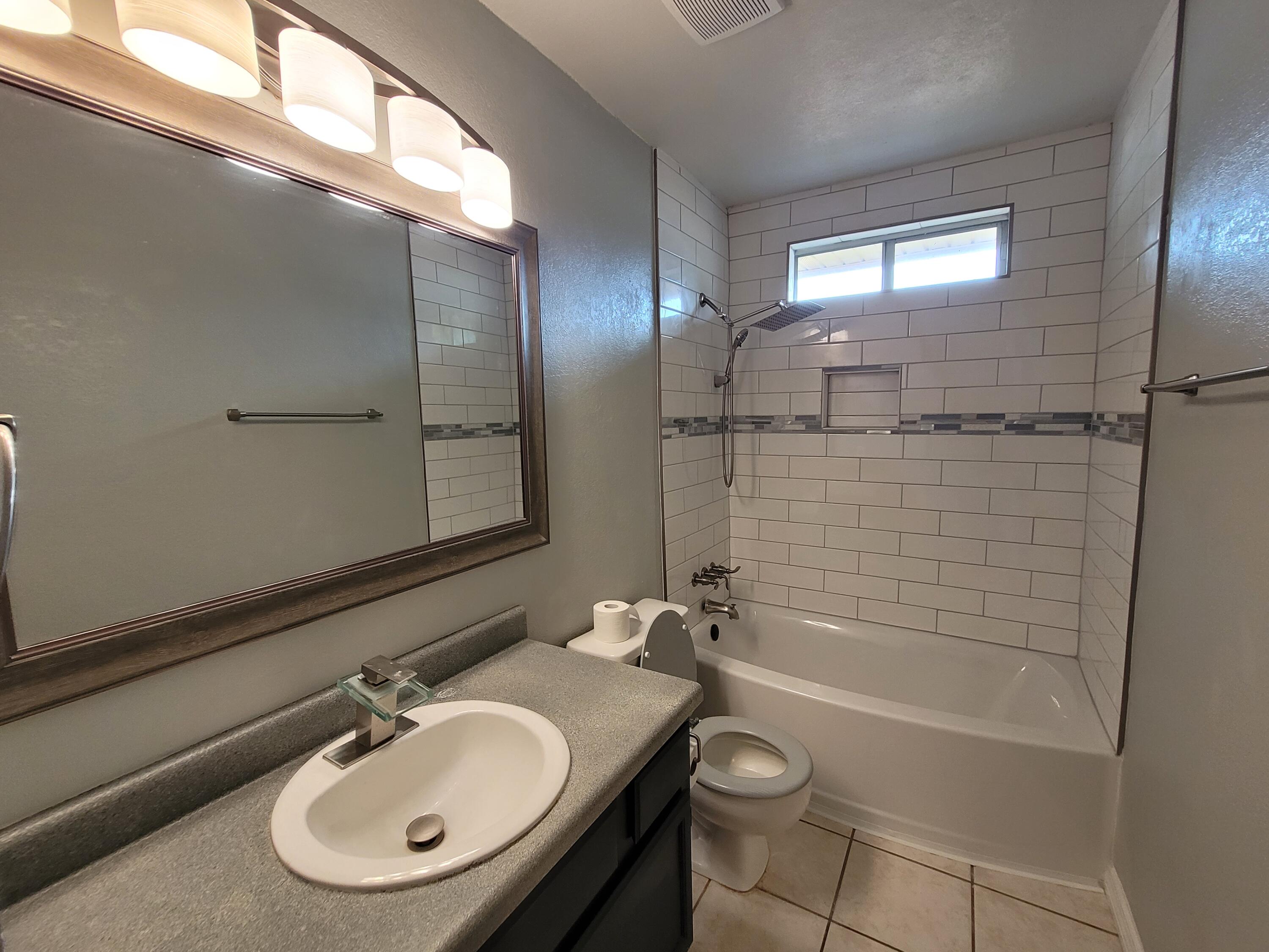 SANDALWOOD - Residential Lease