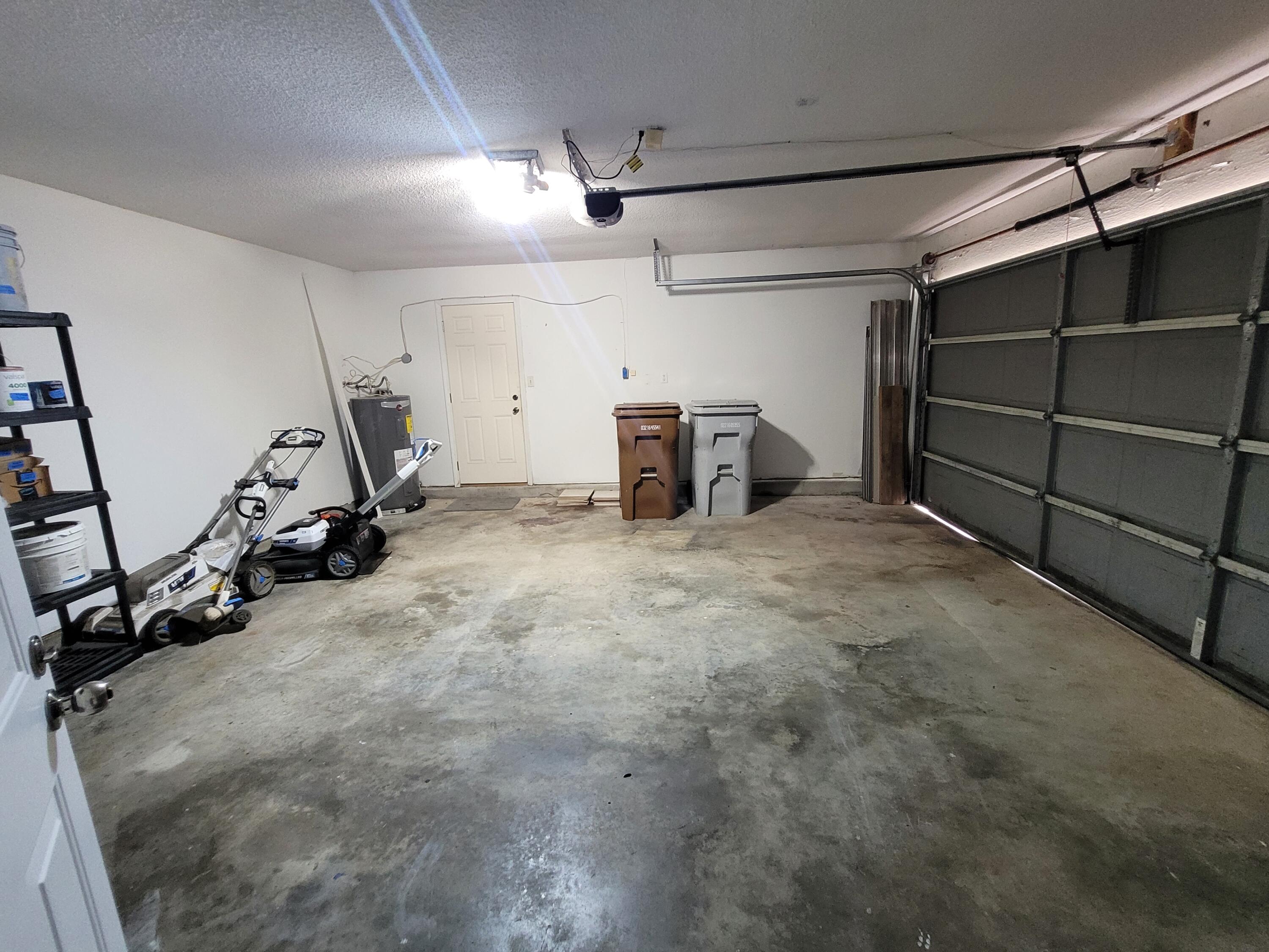 SANDALWOOD - Residential Lease