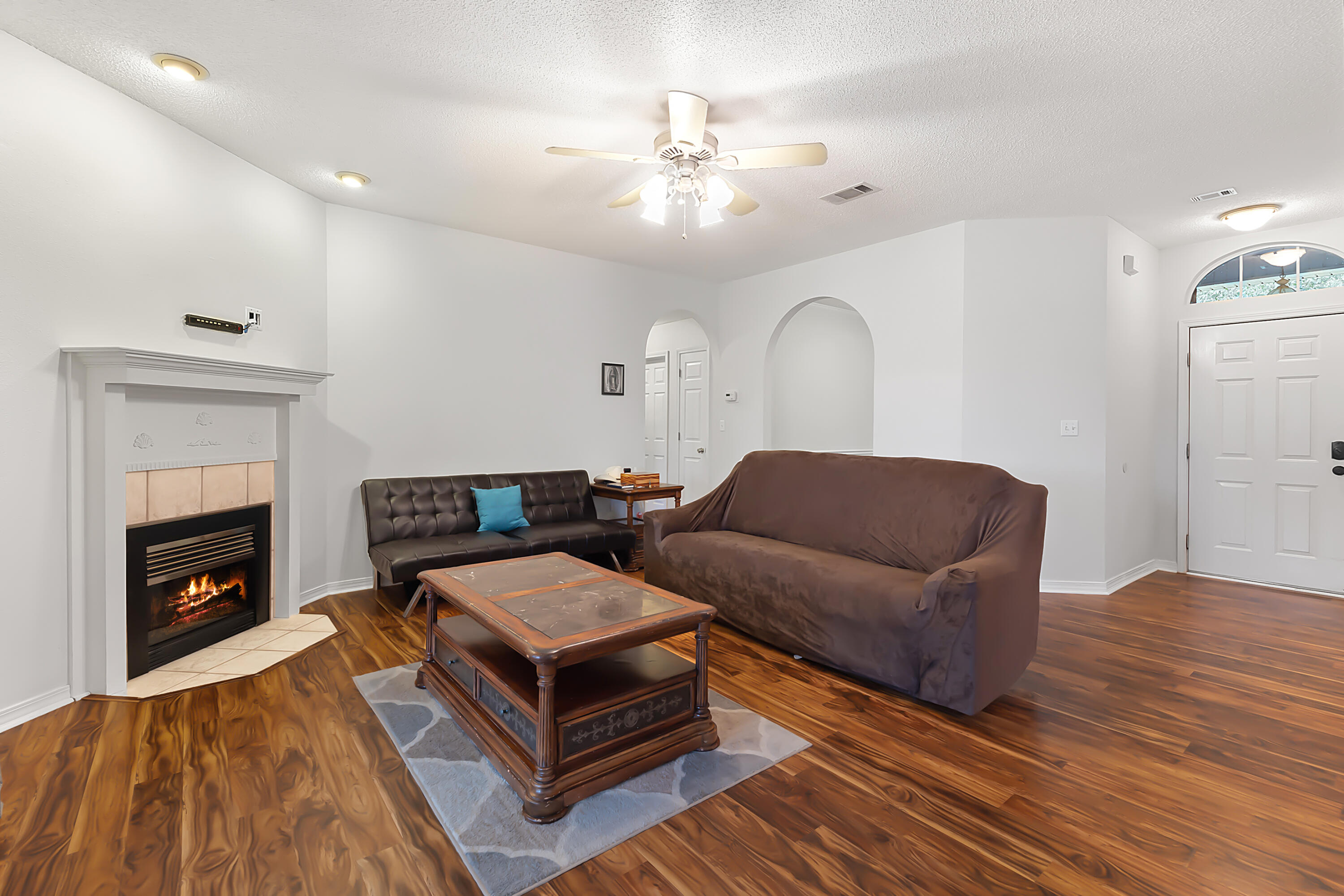 NORTH SUPERGROUP (221000.00) - Residential