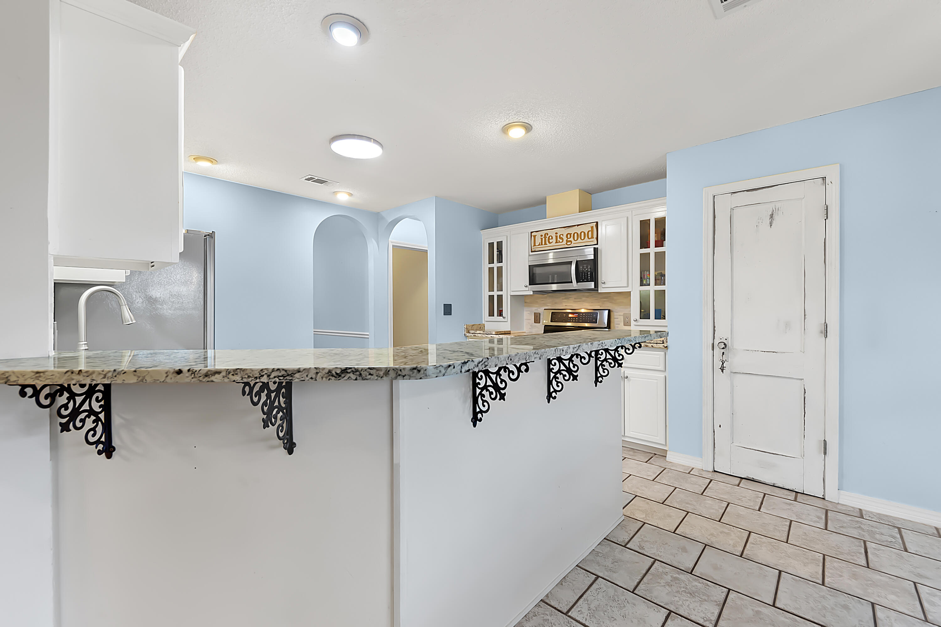 NORTH SUPERGROUP (221000.00) - Residential