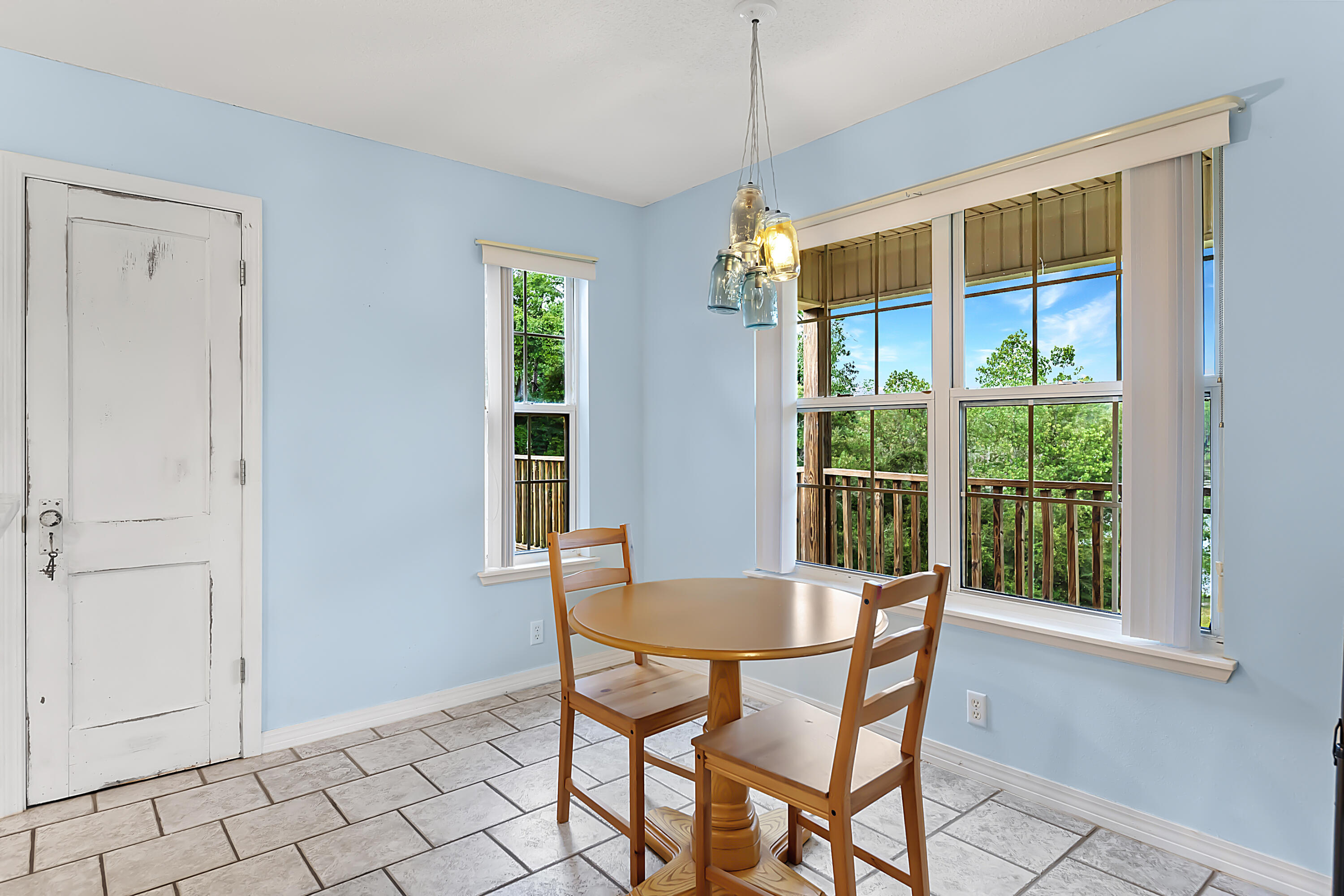 NORTH SUPERGROUP (221000.00) - Residential